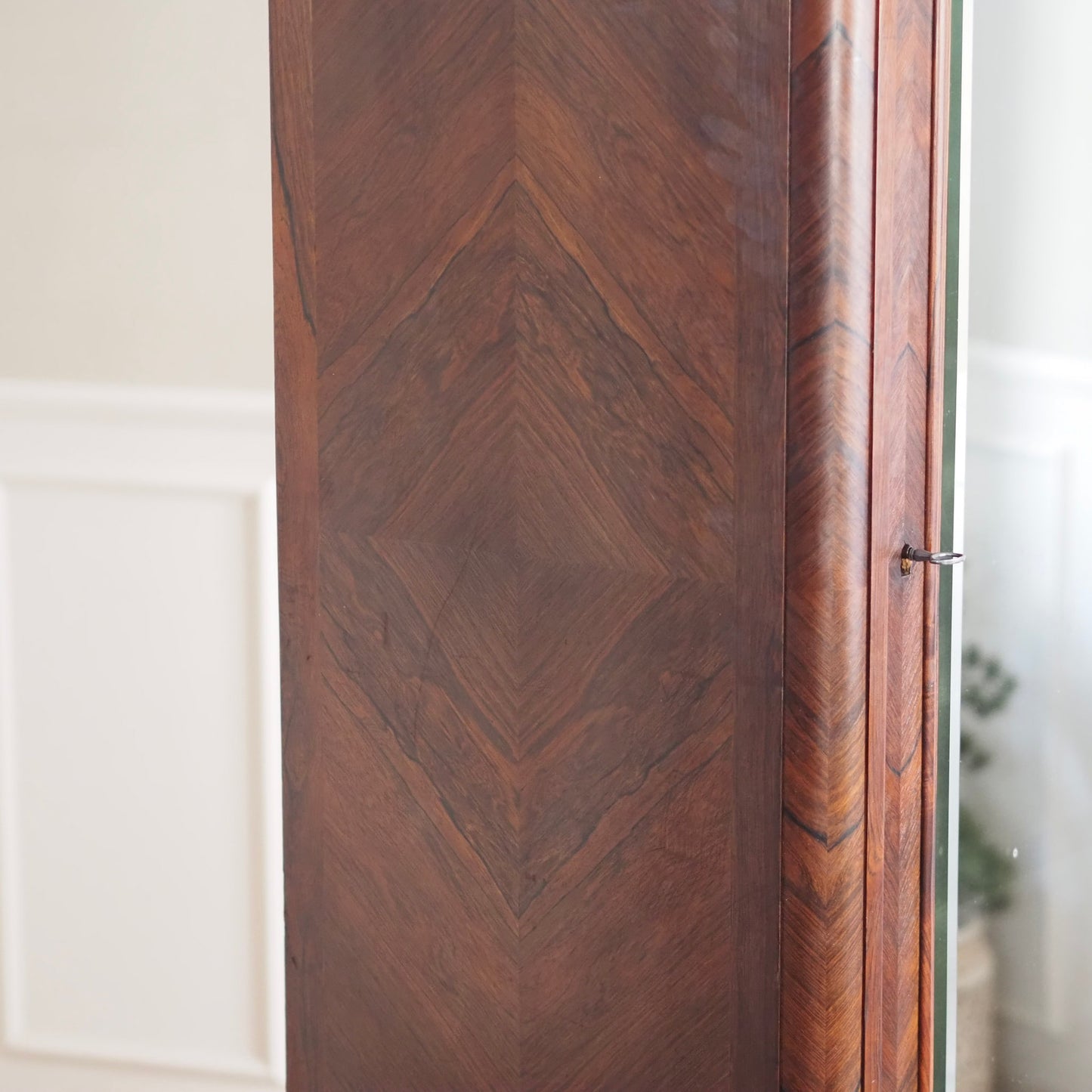 EPOCHE 1890 - Antiker Spiegelschrank aus edlem Palisander, Louis Philippe Kleiderschrank