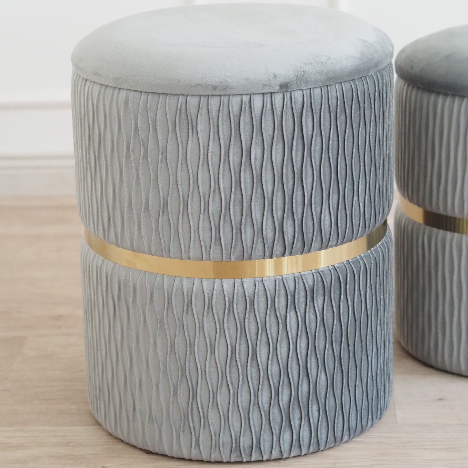 INTERIOR Hocker Pouf 2er SET Sitzpuff Polsterhocker grau gold Samt Sitzhocker