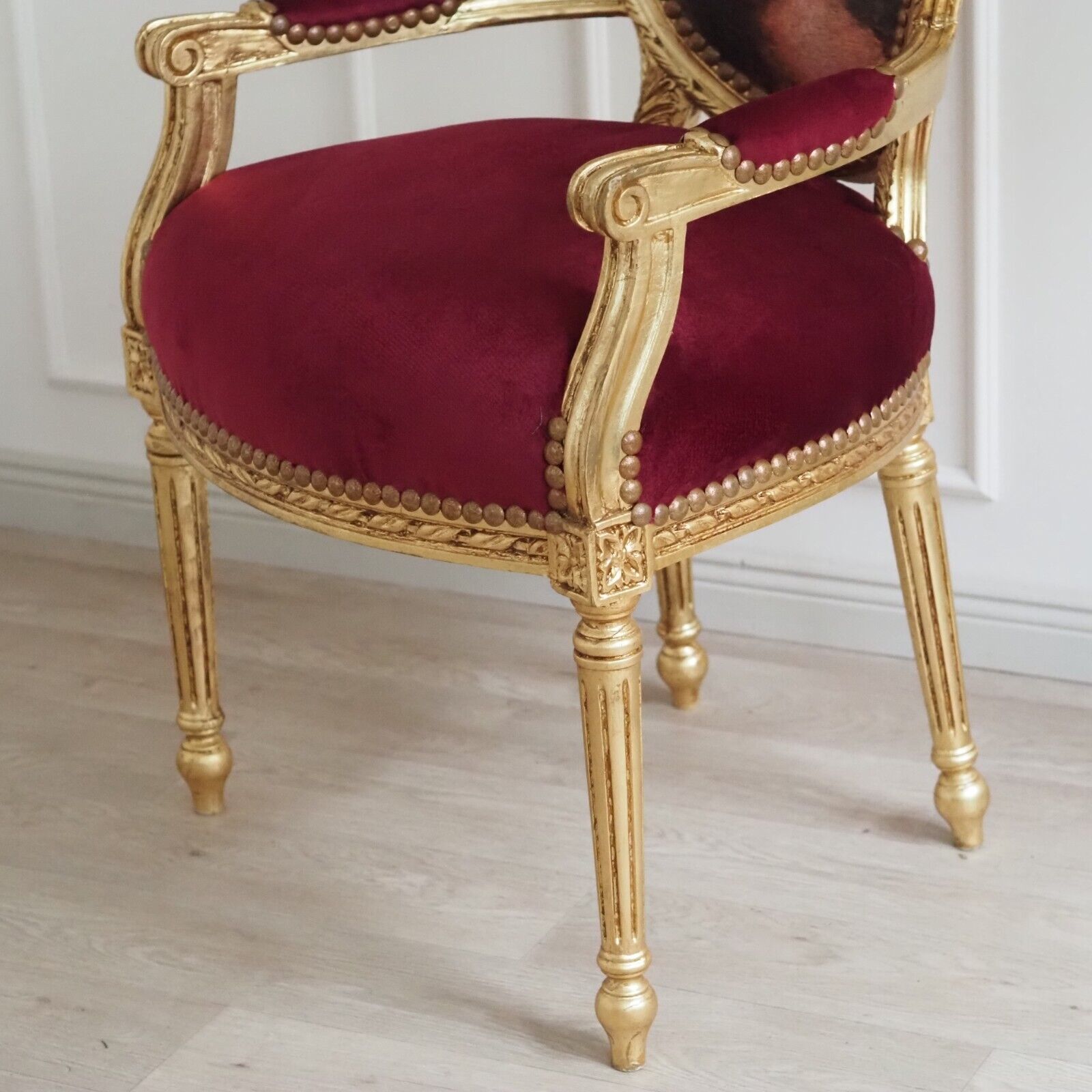 Vintage Sessel Armlehnstuhl rotes Polster Gold Prinzessin Barock Louis Armchair