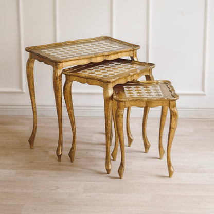 Handbemalte Italienische Vintage Satztische Florentiner Stil, Beistelltisch Set Gold