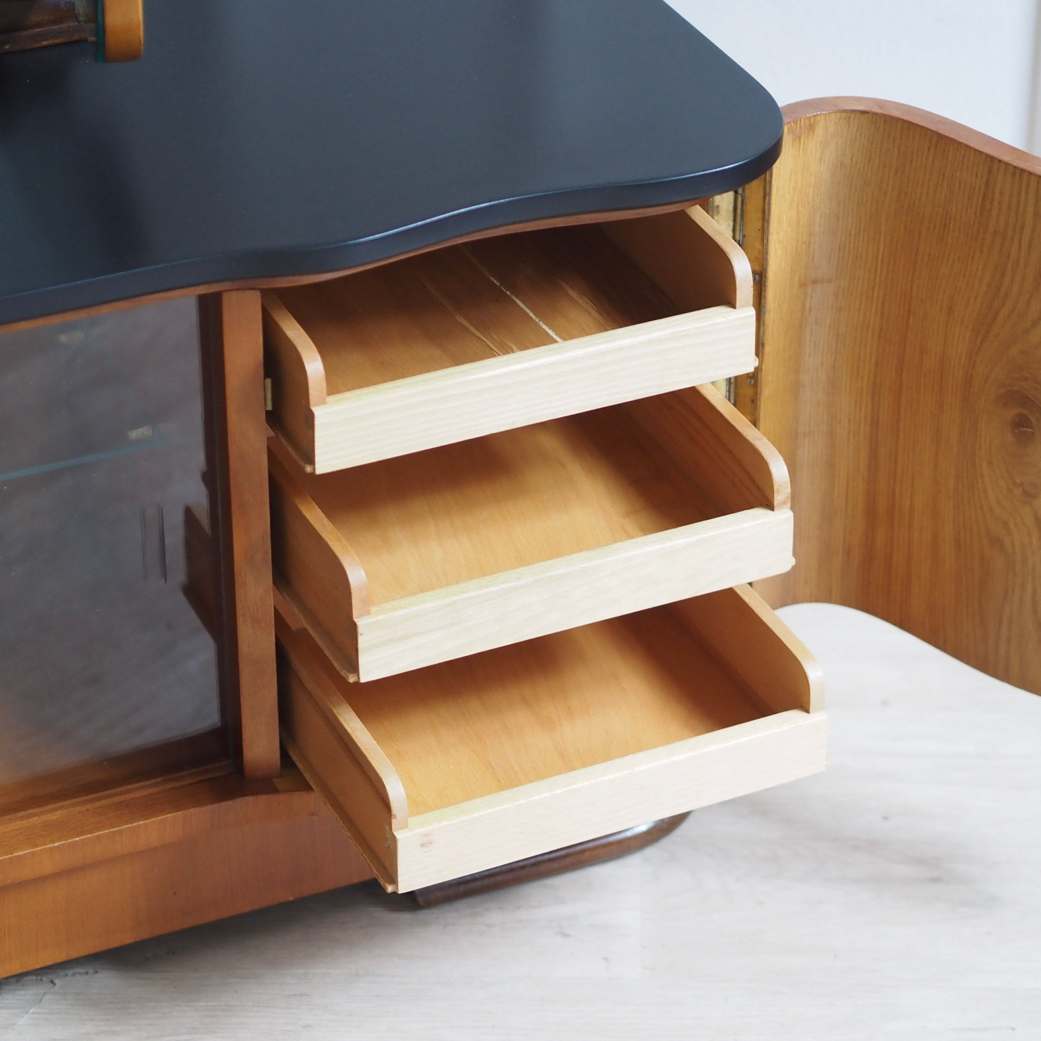 EPOCHE 1940 - Art Déco Frisiertisch, Spiegelkommode