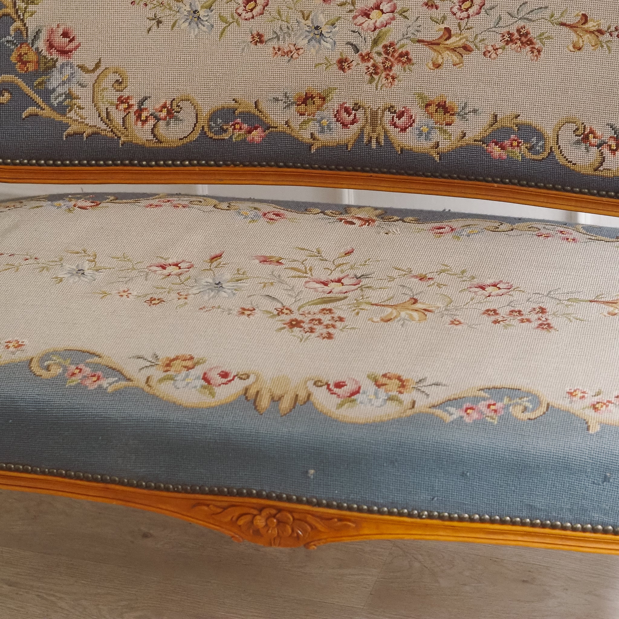Sitzbank Louis XV Stil mit Gobelin-Bezug um 1920