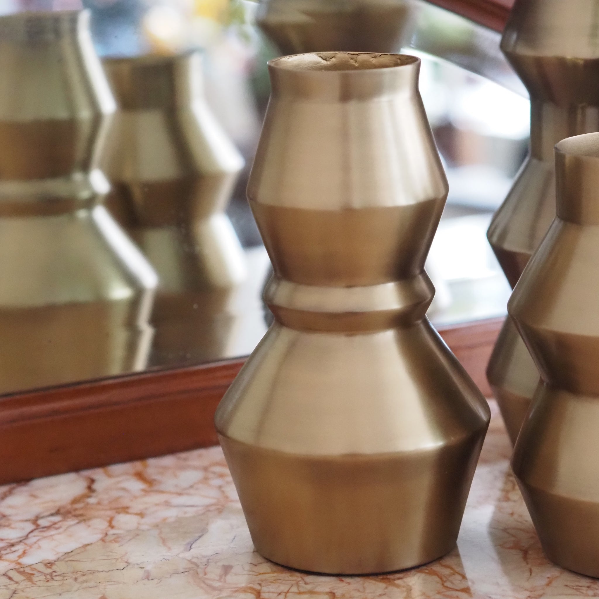 DECOR - NEW - Vase