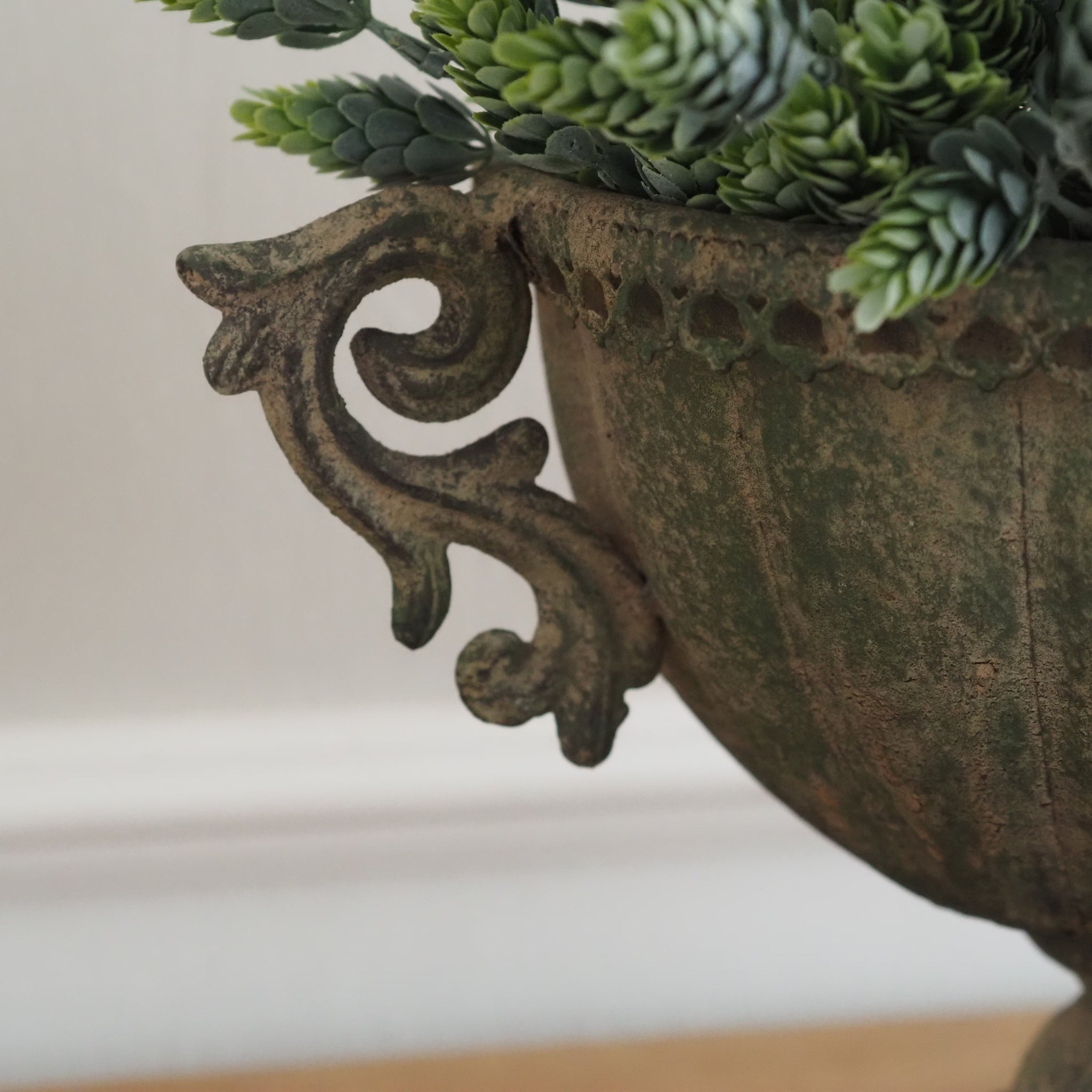 DECOR - NEW - Blumentopf