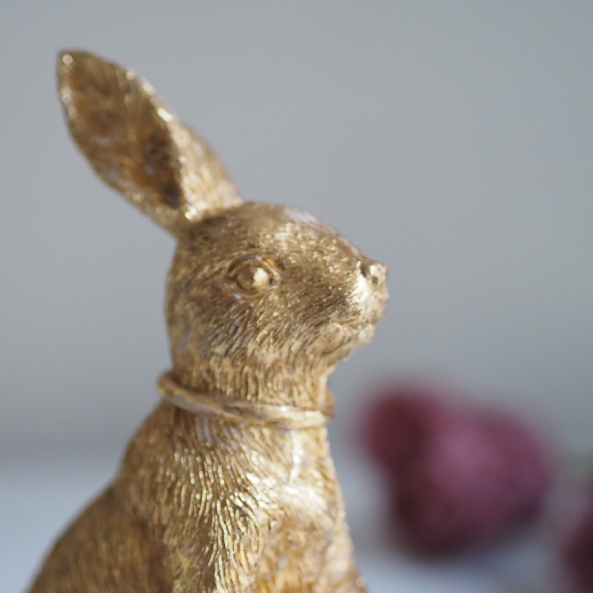 SAISON DECOR Goldene Osterhasen mit Schleife 2er-Set