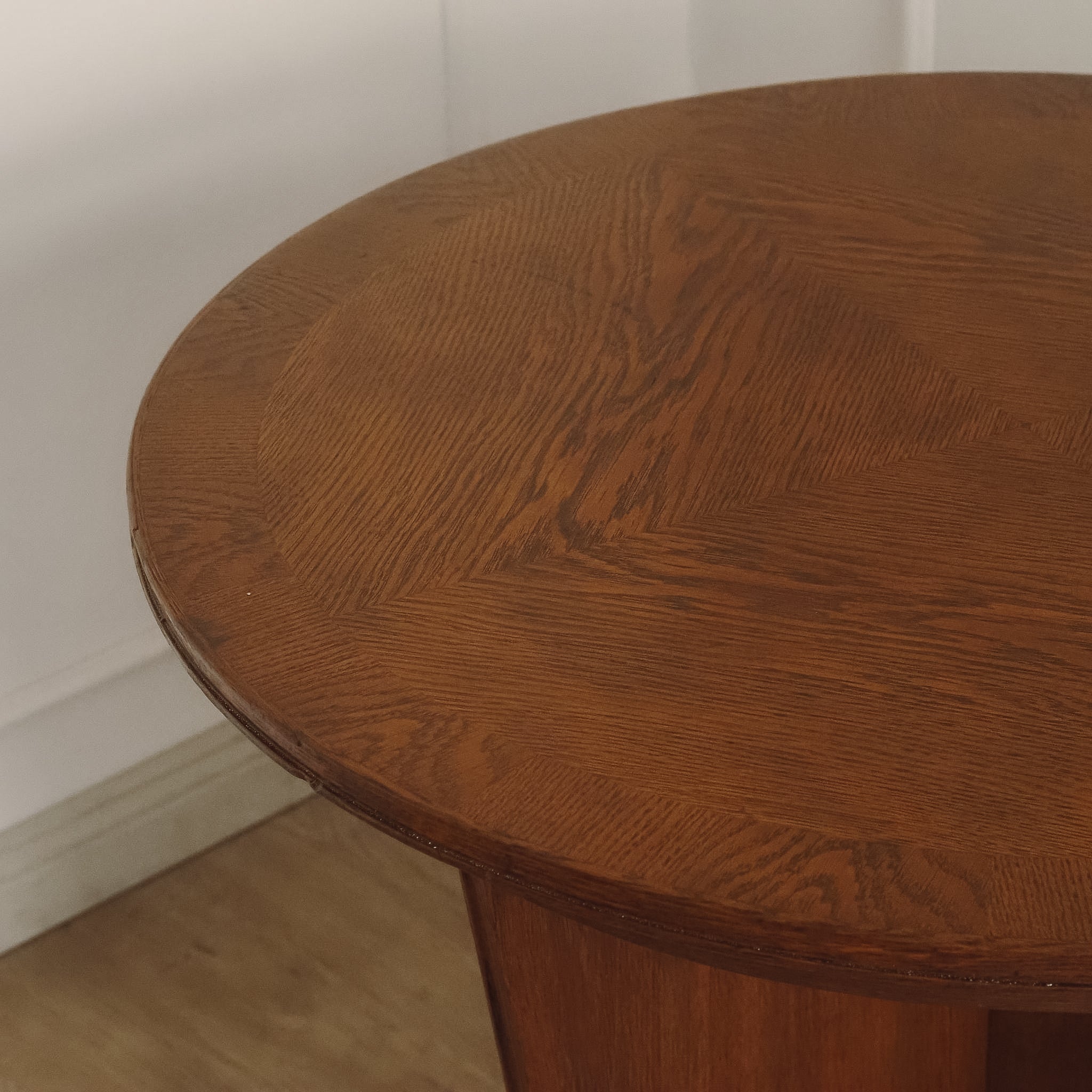 Runder Sofatisch Vintage um 1940 – Eiche