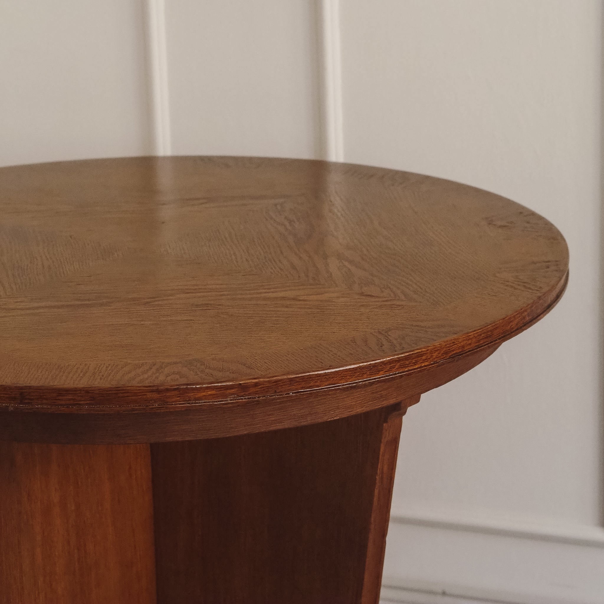 Runder Sofatisch Vintage um 1940 – Eiche