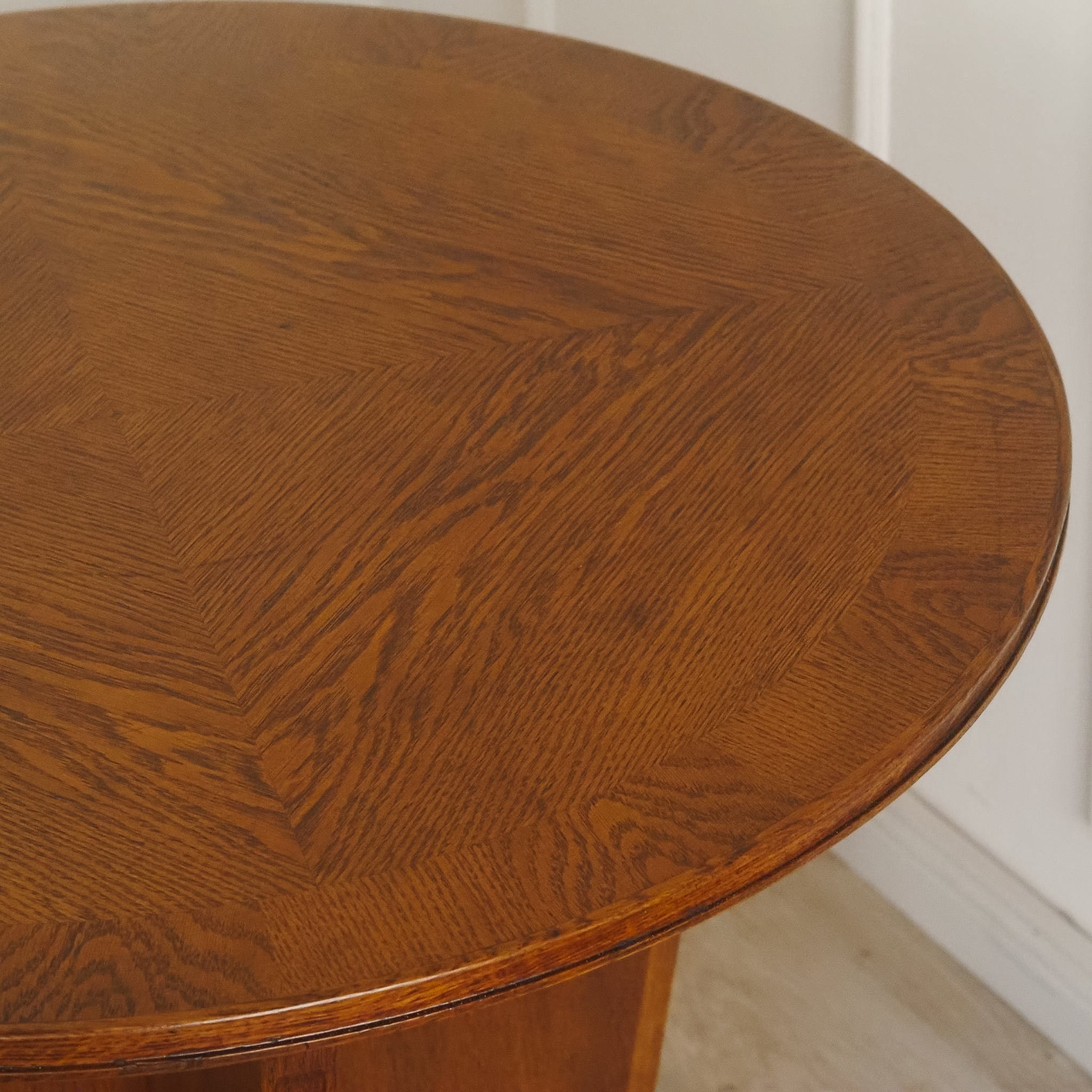 Runder Sofatisch Vintage um 1940 – Eiche