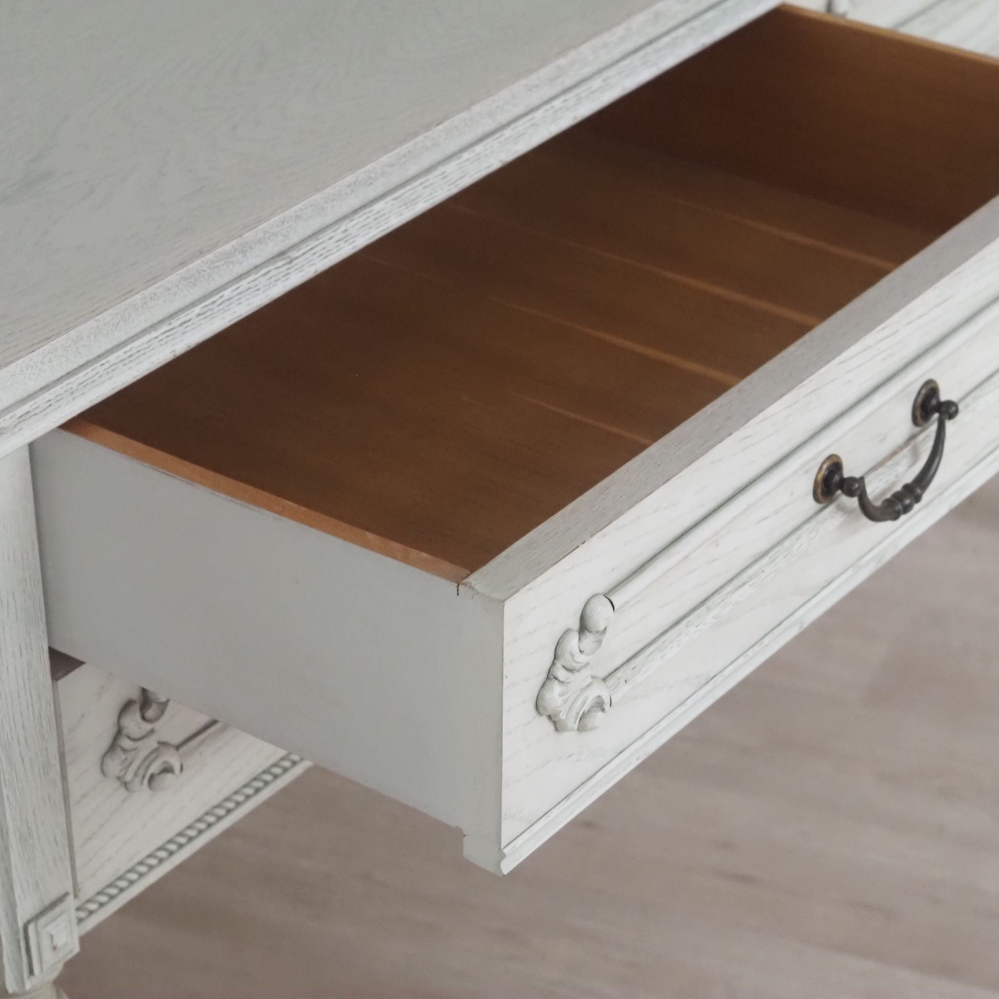 Vintage Schubladenkommode im französischen Louis XVI Stil - Sideboard mit Schubladen