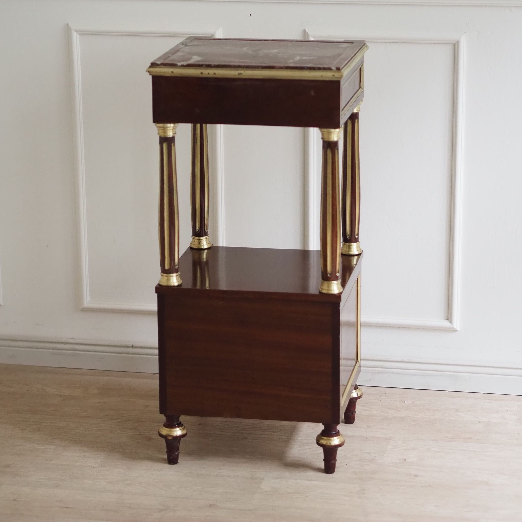 EPOCHE 1890 Antiker Empire Nachttisch