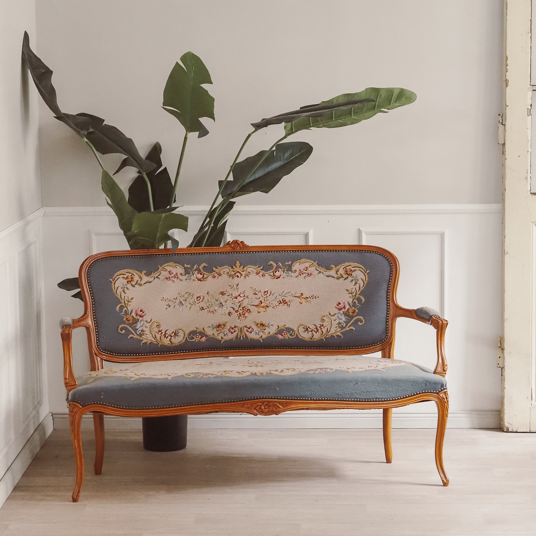Sitzbank Louis XV Stil mit Gobelin-Bezug um 1920