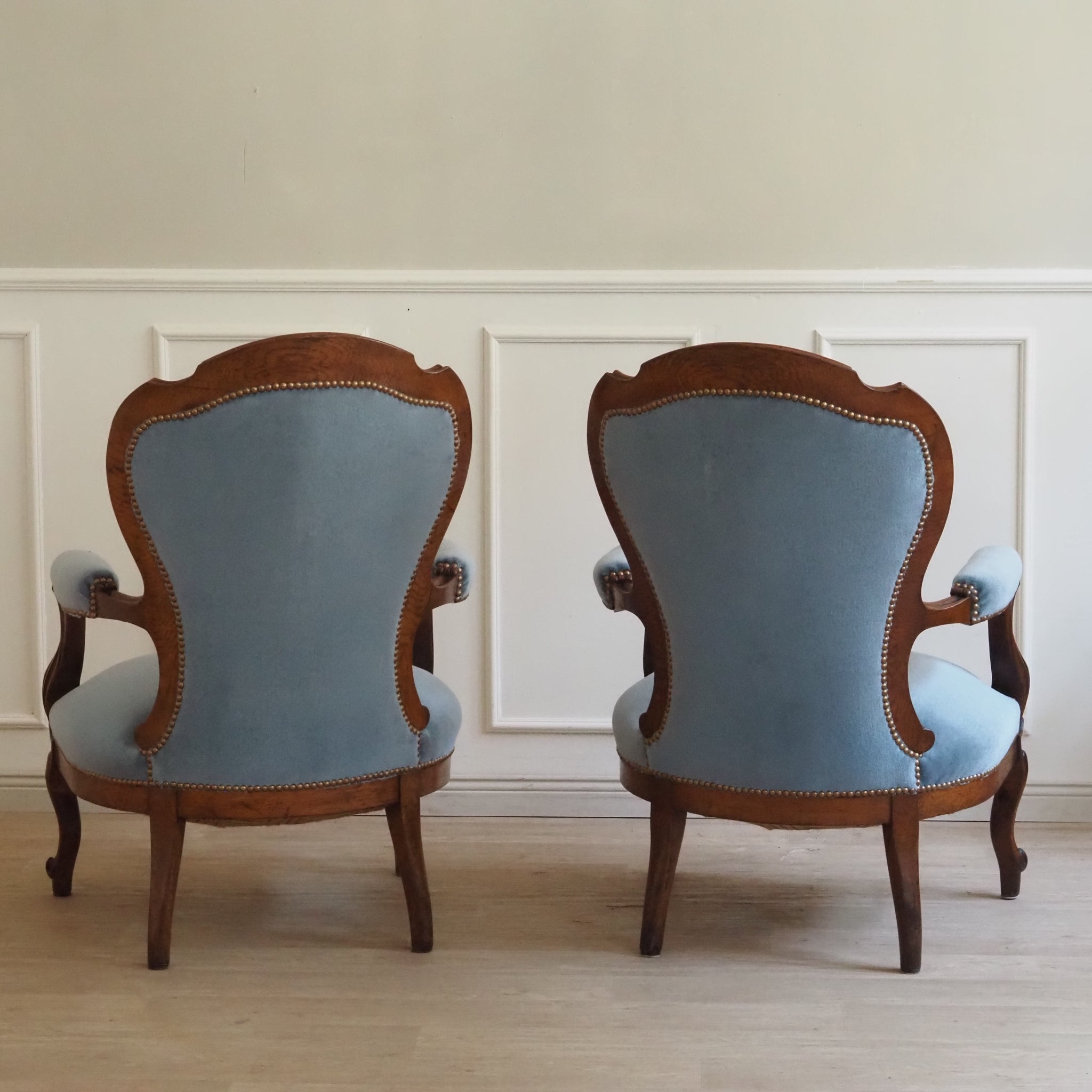 Französische Louis-XV Salon Sitzgruppe – Sofa und zwei Sessel, um 1890