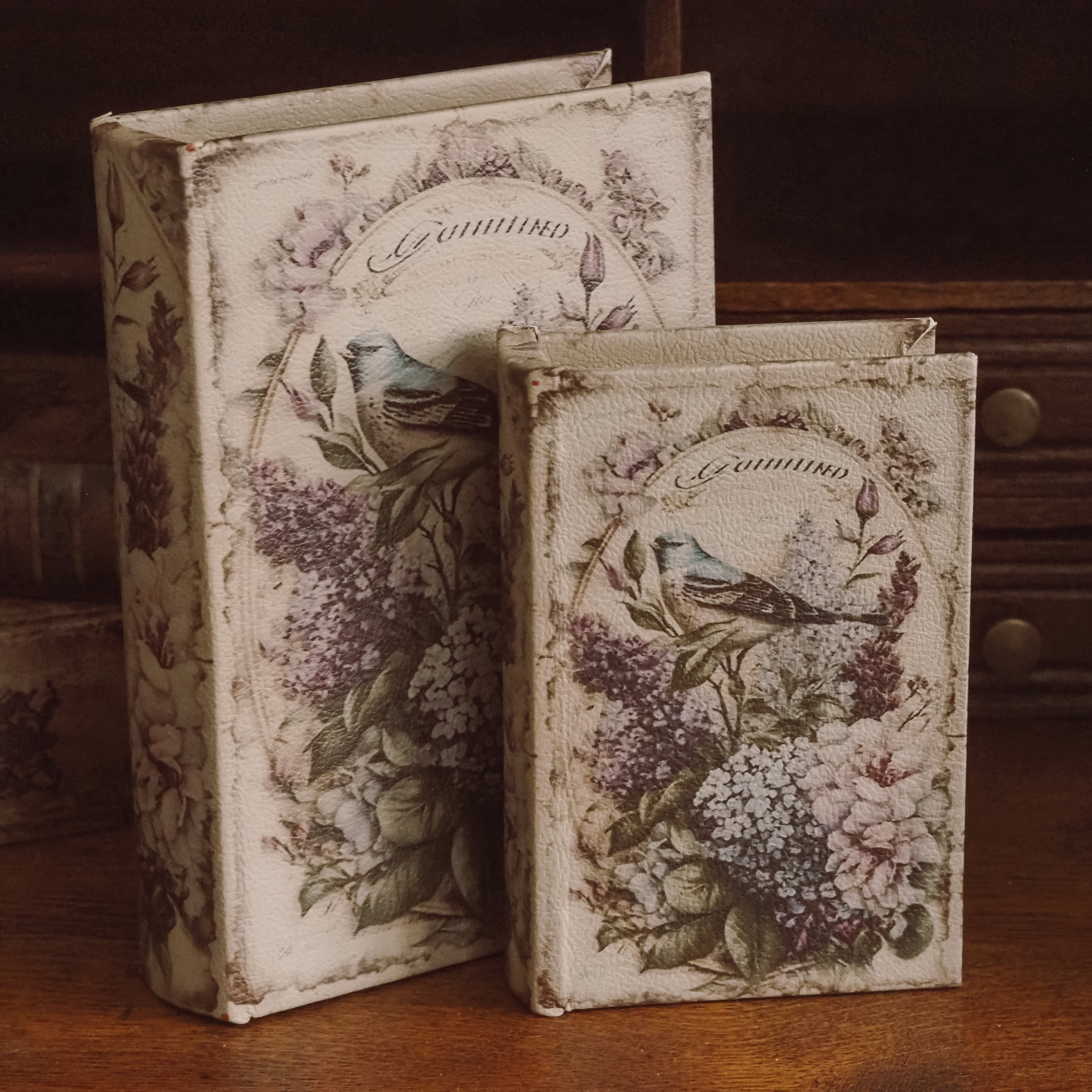 Buchbox Blumen Vintage · dekorative Aufbewahrungsbox in Buchform