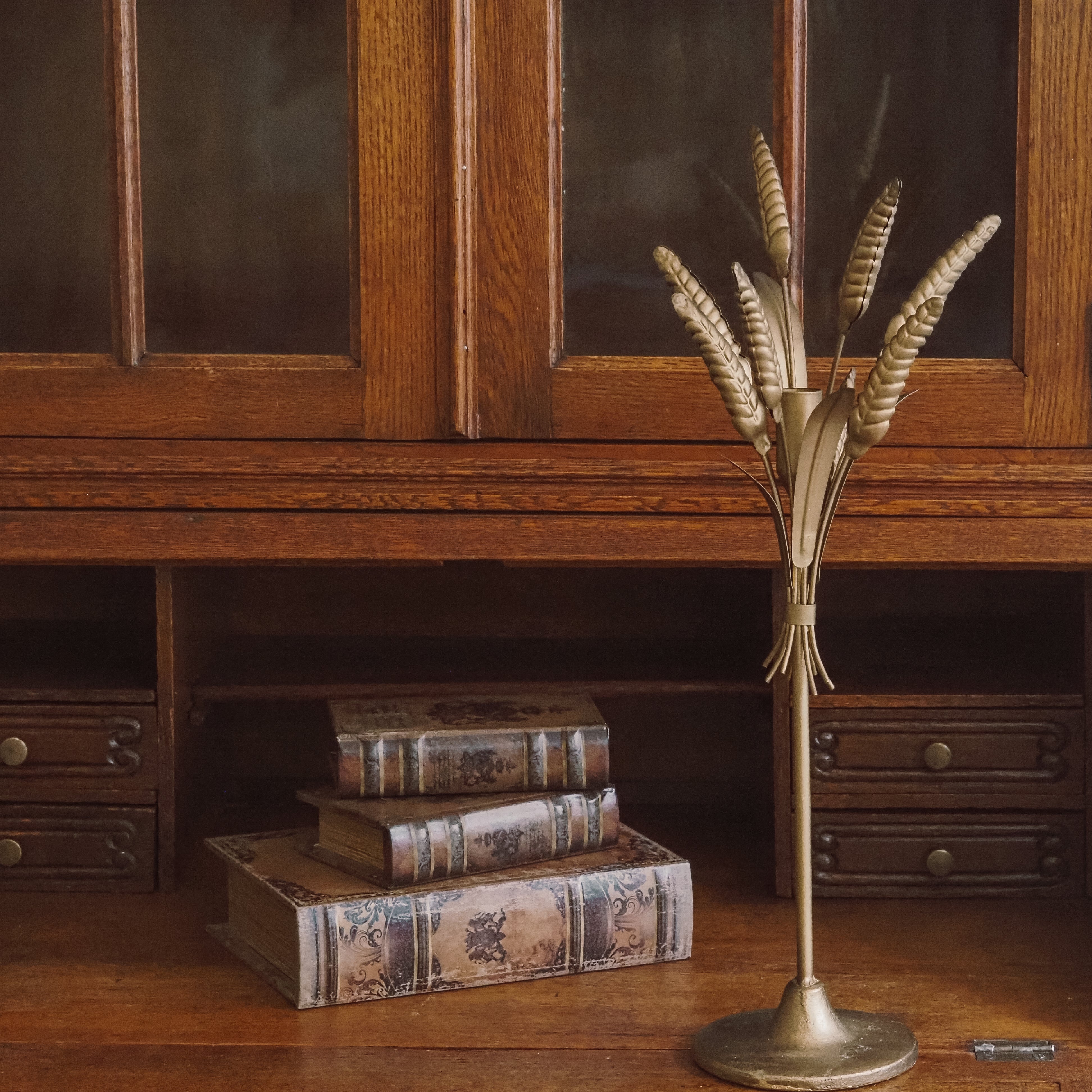Kerzenhalter · historisierend-botanischer Stil / für Stabkerzen