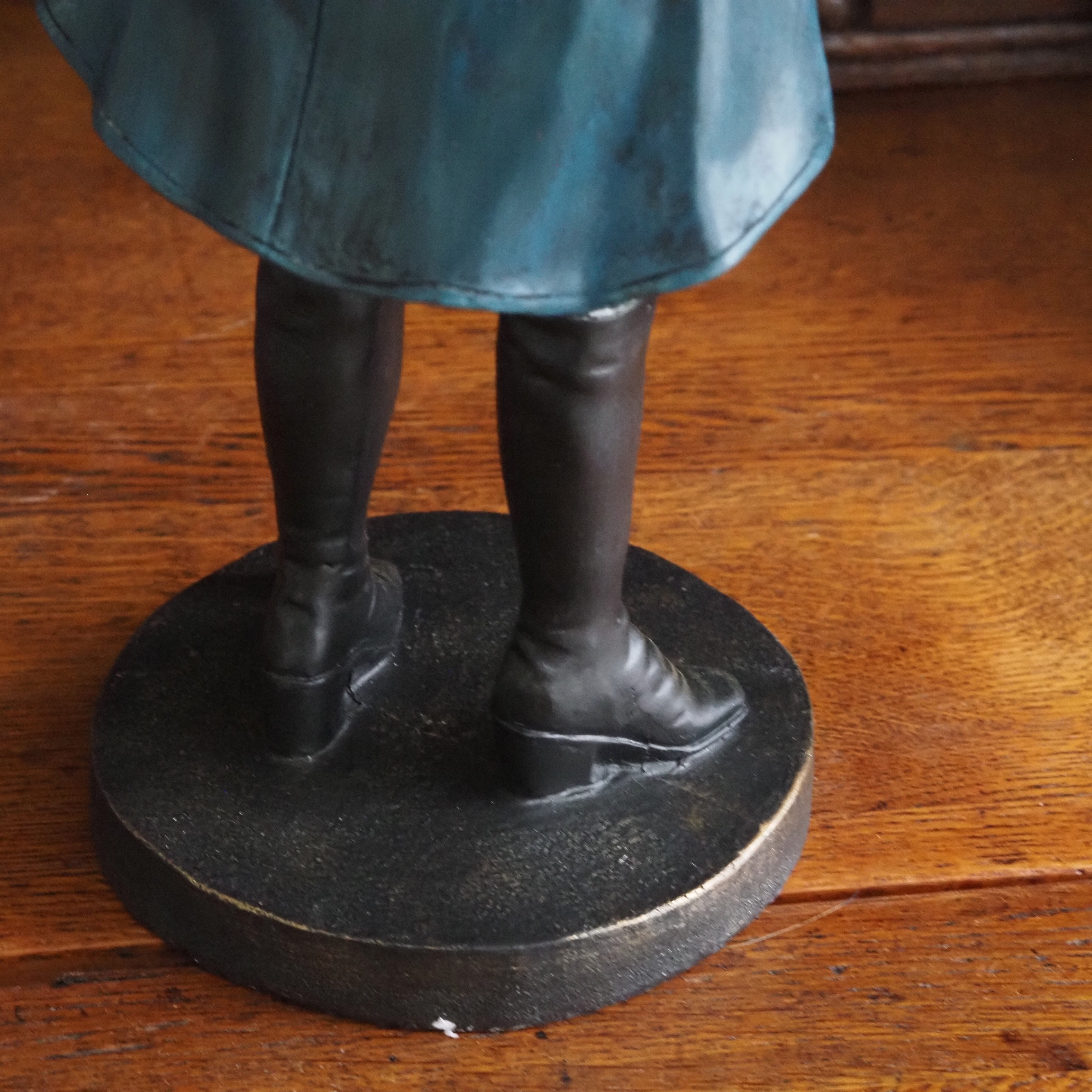 Leopard Figur · Anthropomorphe Offiziersfigur im Napoleonischen Stil · Polyresin