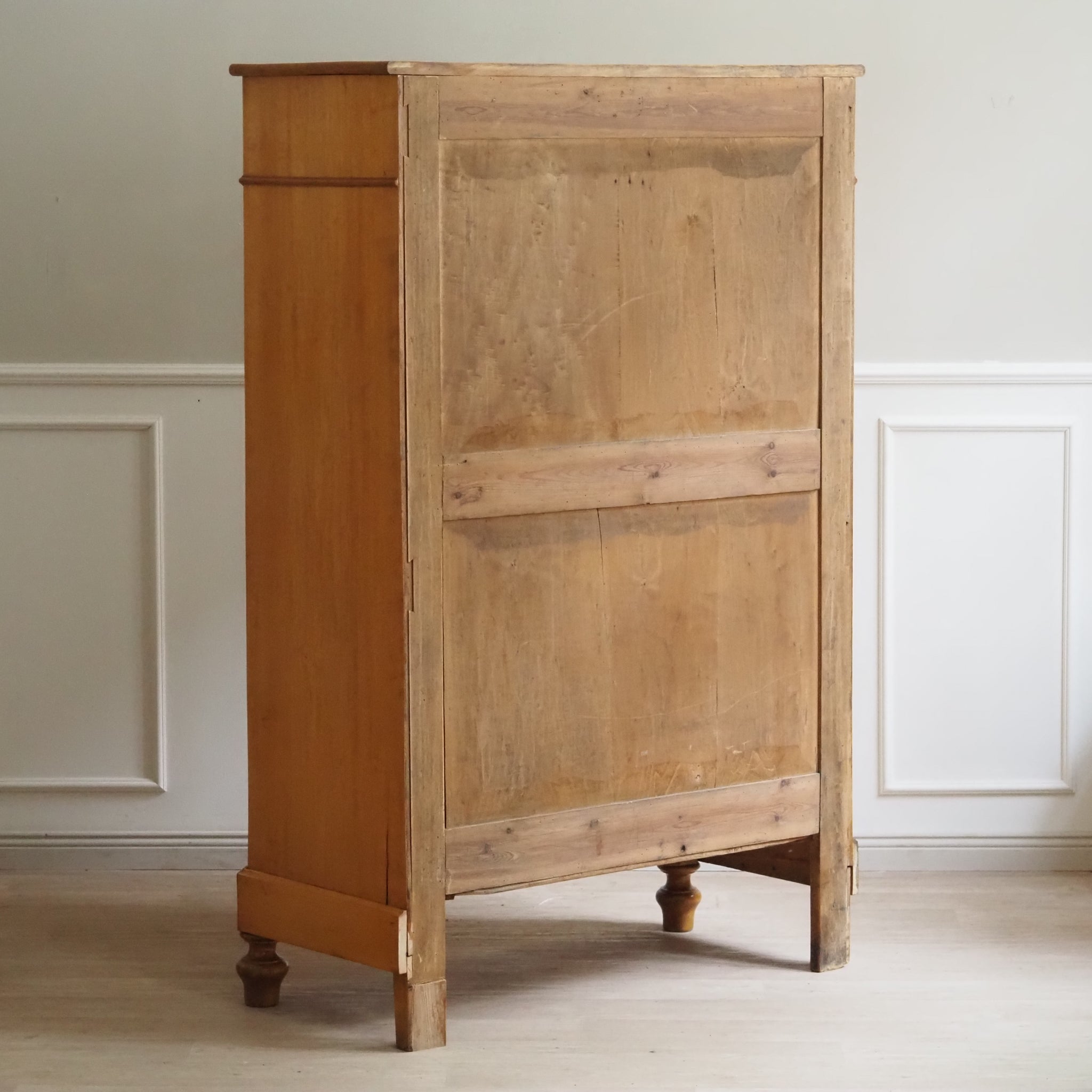 Antiker Vertiko Schrank aus Pappelholz, um 1890