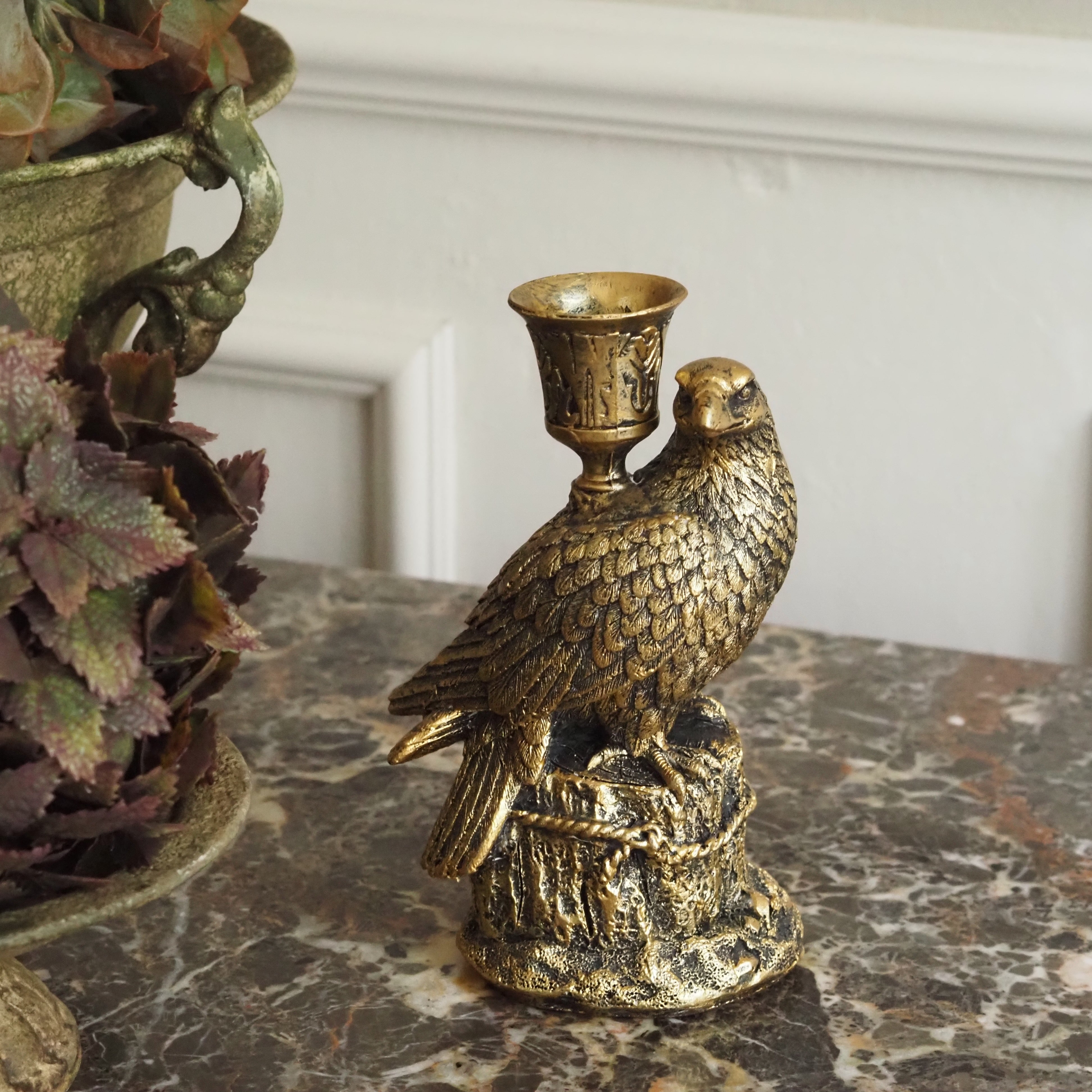 Kerzenständer Adler · Figuraler Kerzenhalter Antikgold Historismus Kunstharz