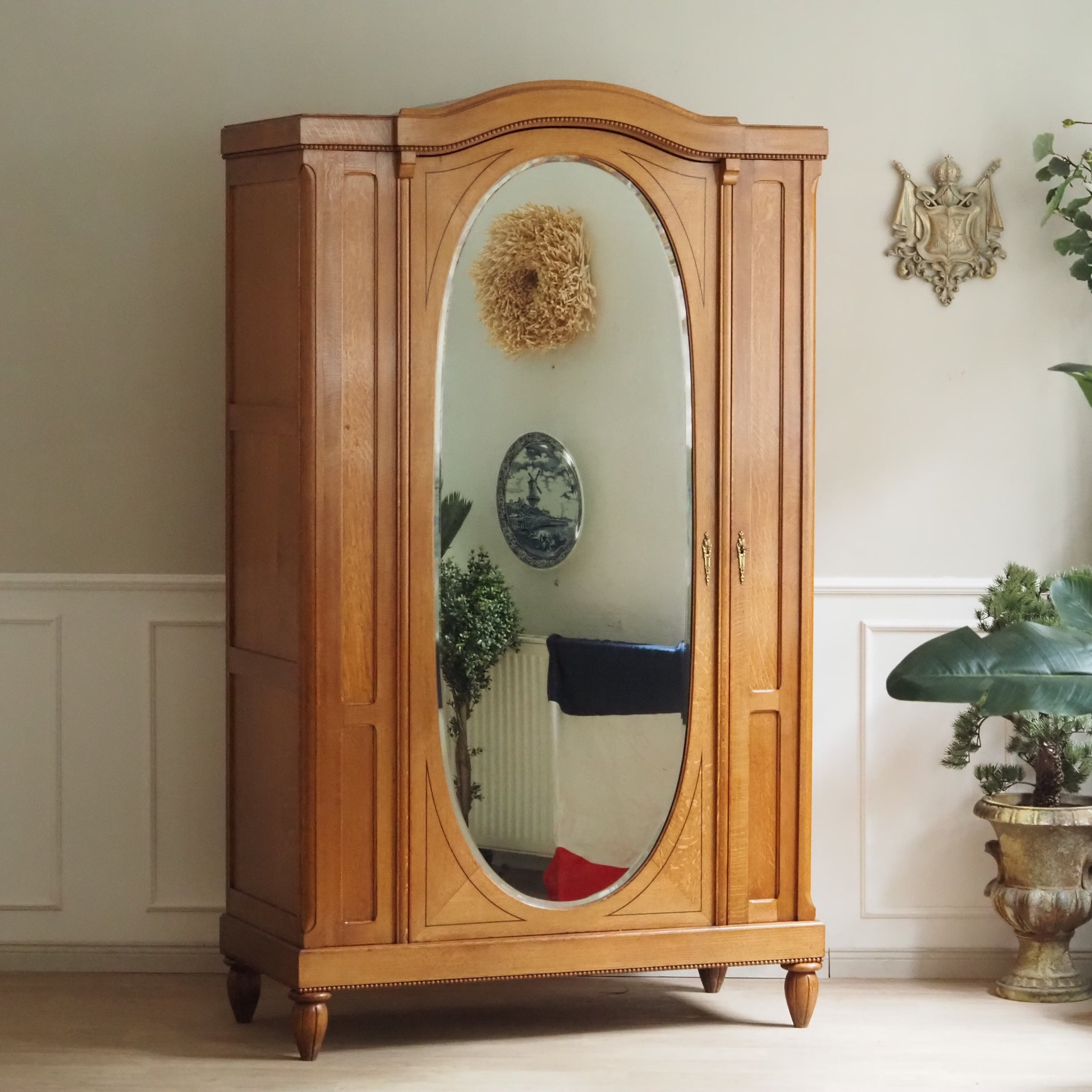Schmaler Jugendstil Kleiderschrank aus Eiche mit ovalem Spiegel - Antiker Flurschrank, Schlafzimmer
