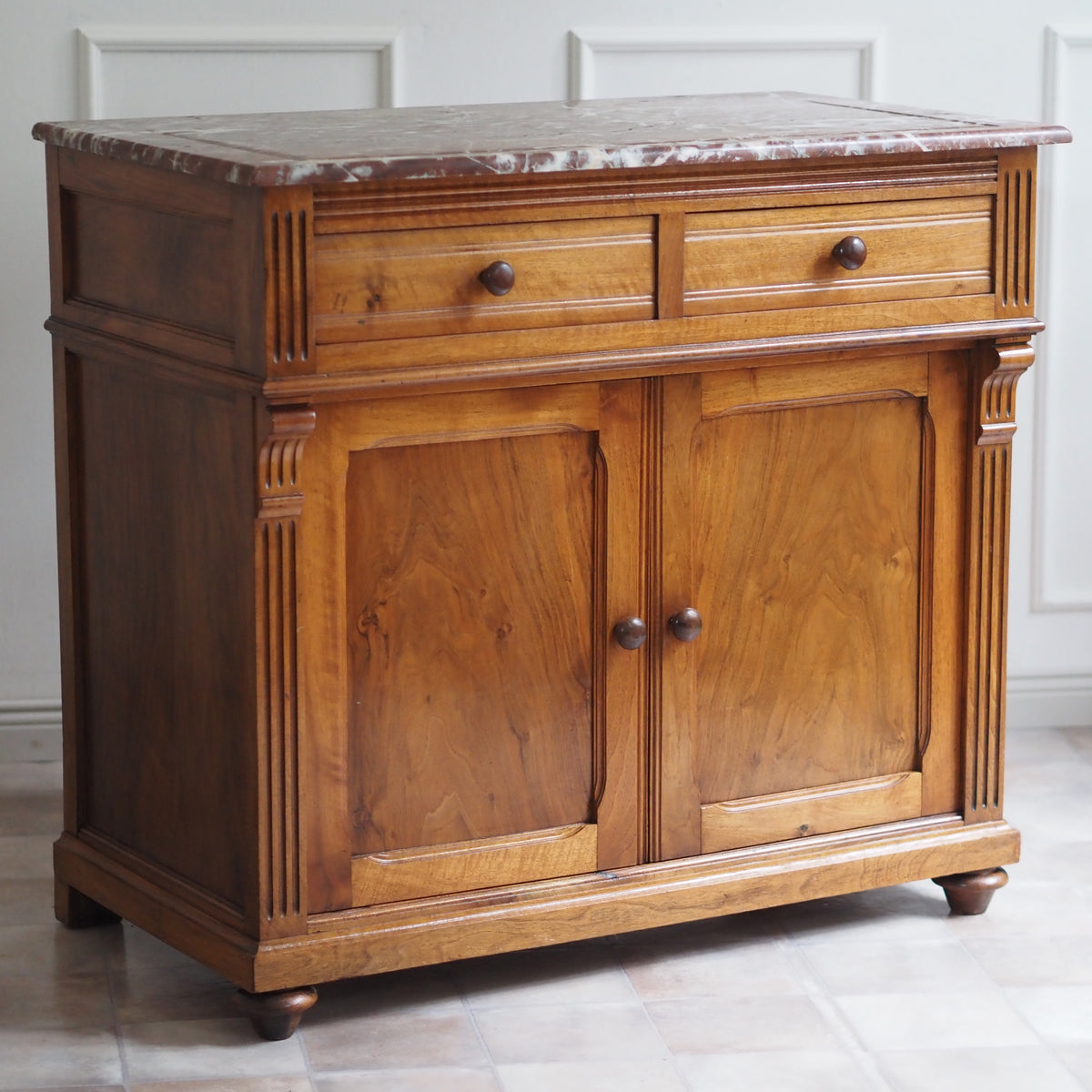 Kommode Gründerzeit Nussbaum mit Marmorplatte um 1900