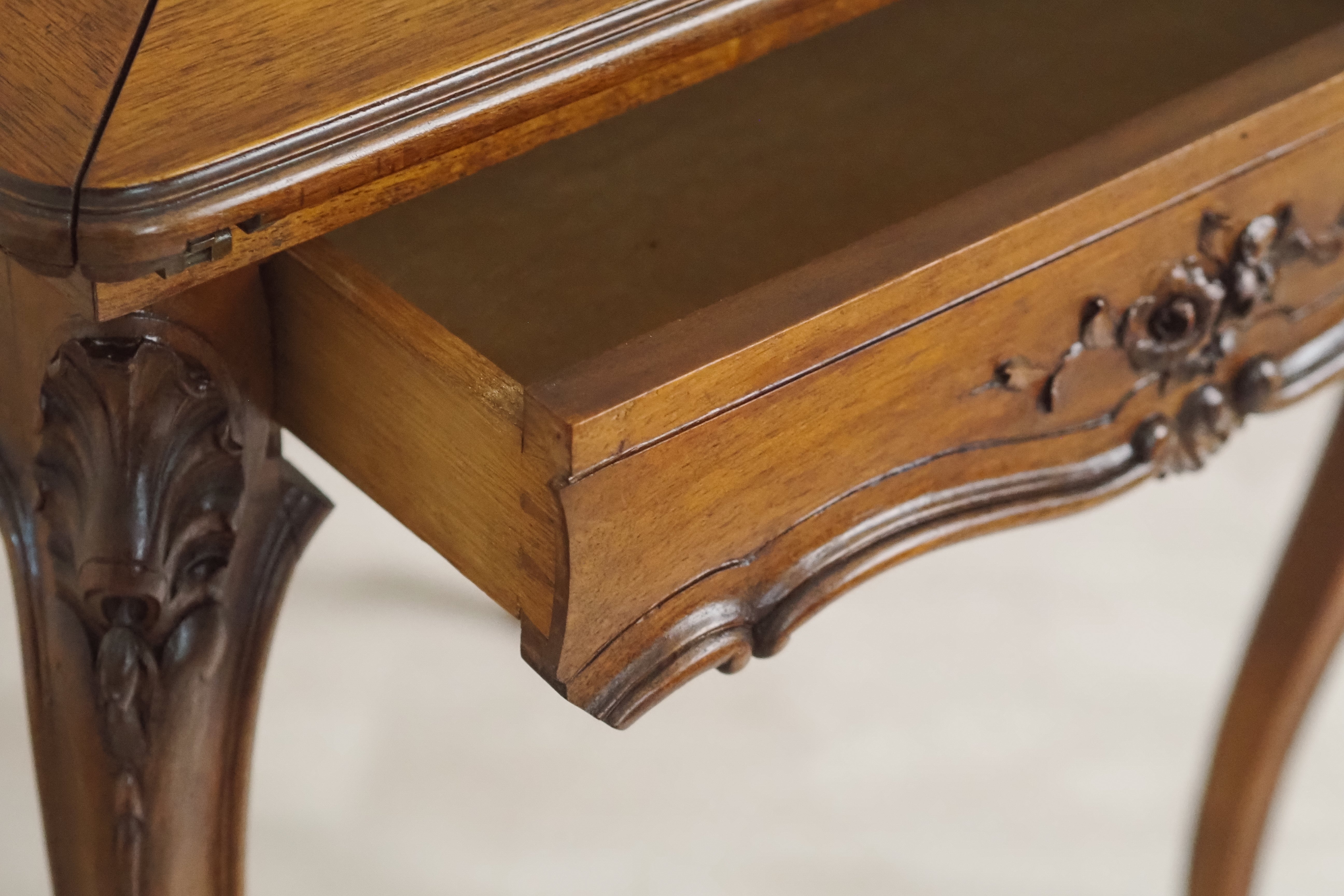 Louis-XV Spieltisch Eiche Klapptisch Kartentisch um 1890