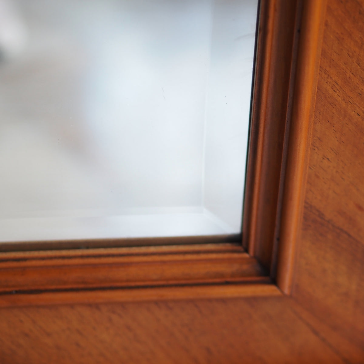 Antiker Kleiderschrank Louis XV Stil Spiegeltüren um 1900