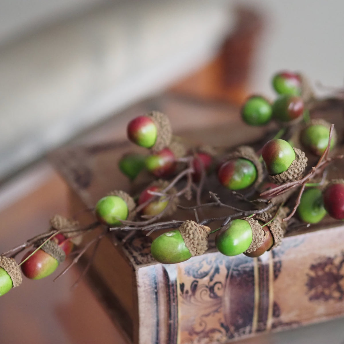 Eichelzweig Grün · Herbstdekoration 4er-Bündel Naturoptik