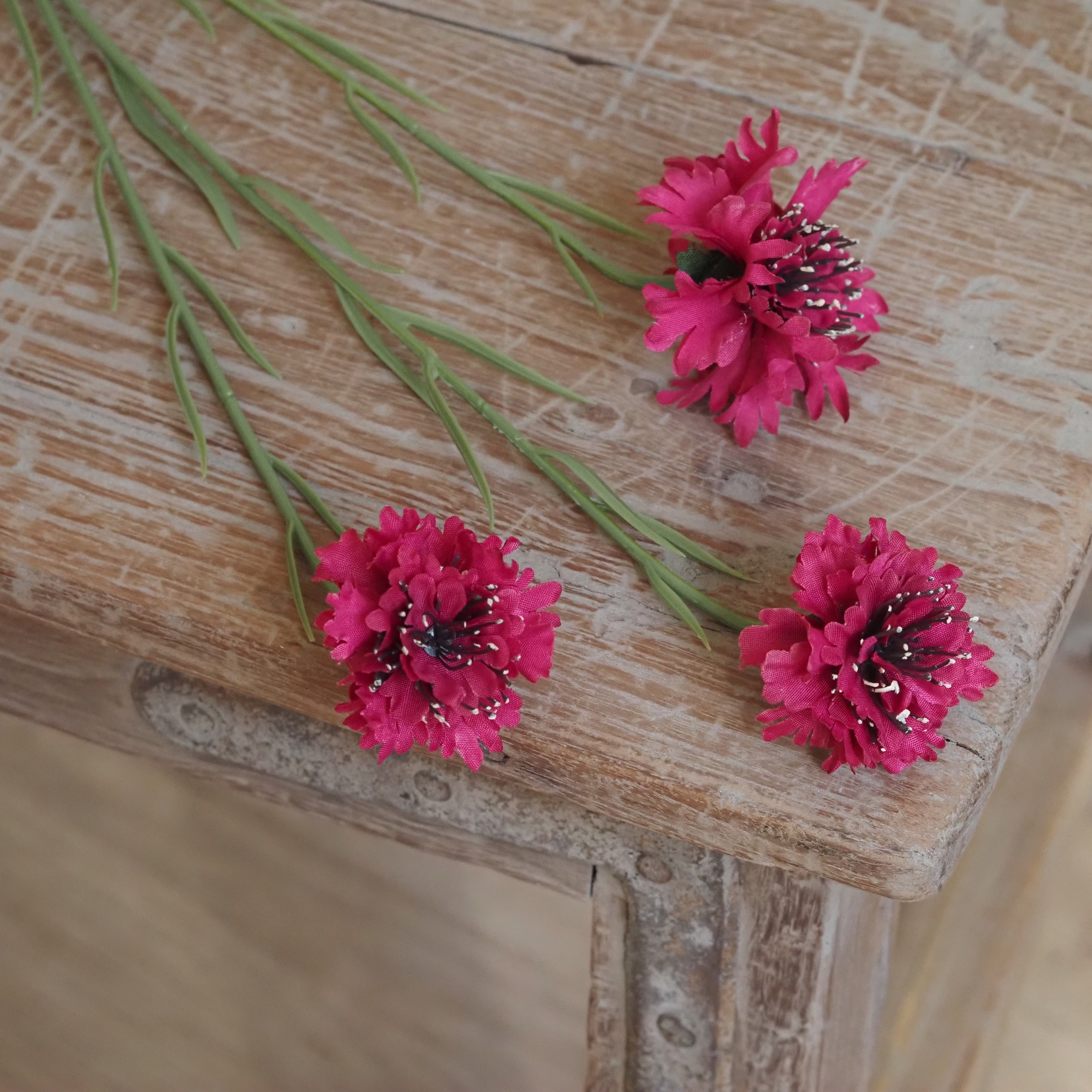 Kornblume Fuchsia · Cornflower Spray 60 cm, Seidenblume Tischdeko