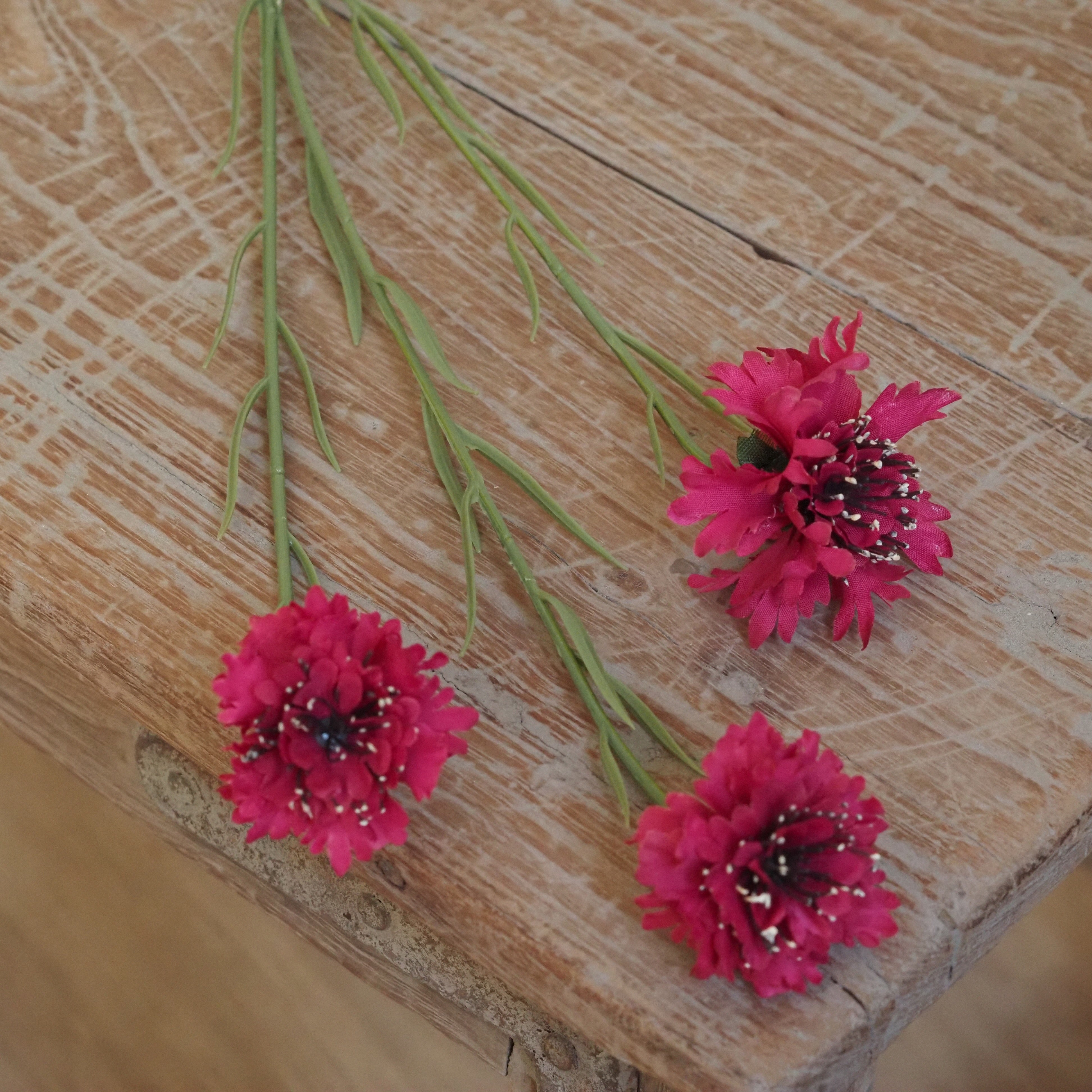 Kornblume Fuchsia · Cornflower Spray 60 cm, Seidenblume Tischdeko