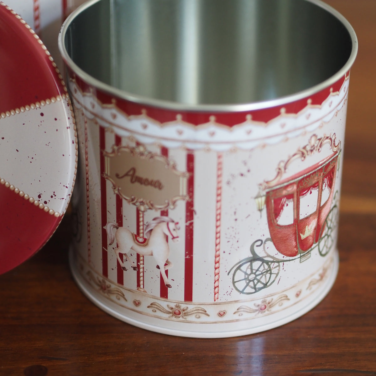 Blechdosen 2er-Set · Karussell-Motiv Prunkkutsche Rot-Creme