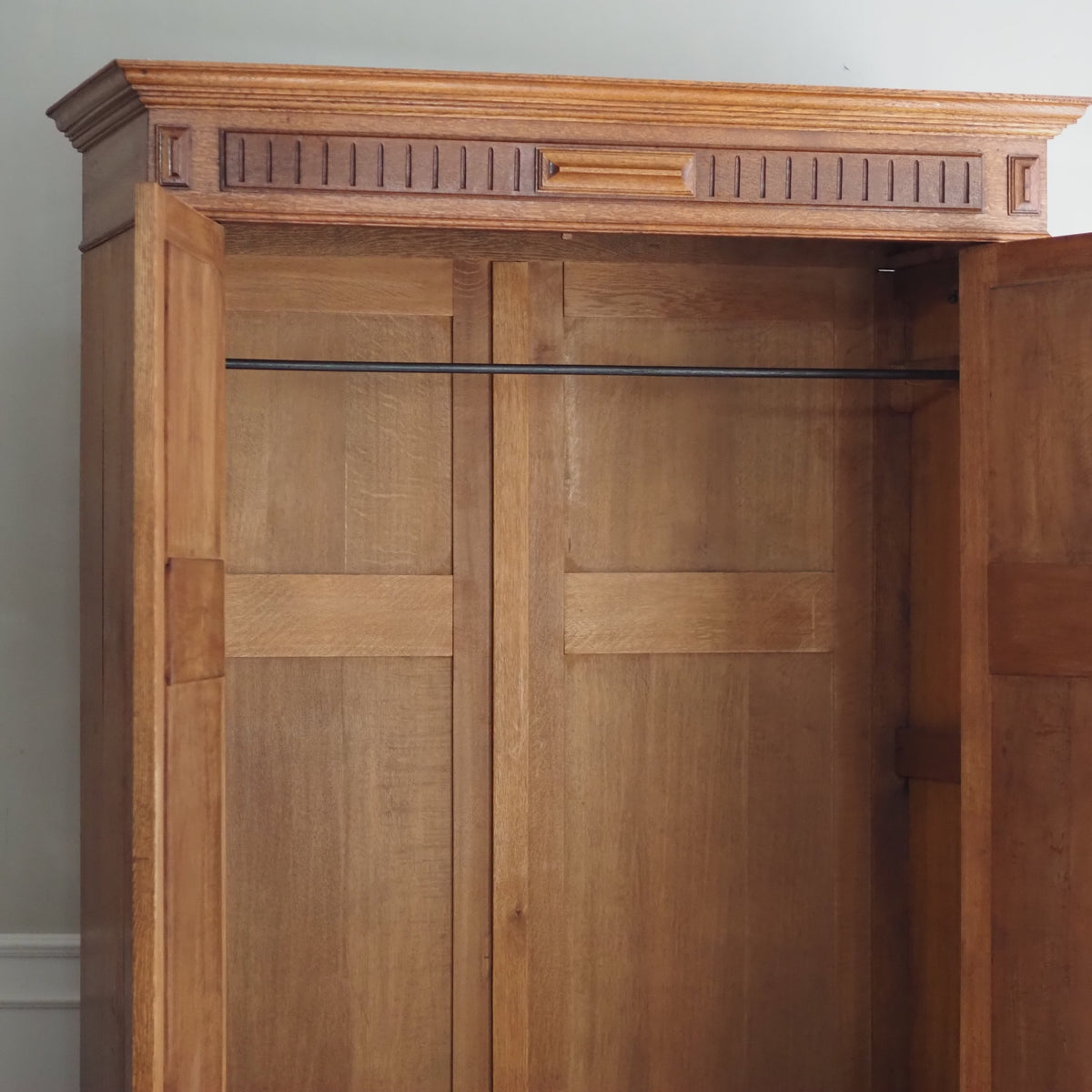 Gründerzeit Kleiderschrank mit Spiegel, Eiche um 1890