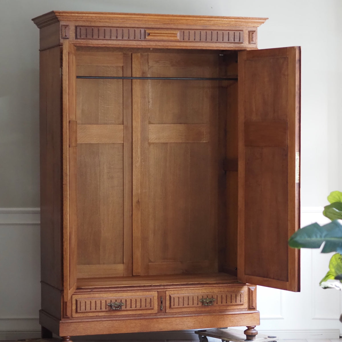 Gründerzeit Kleiderschrank mit Spiegel, Eiche um 1890