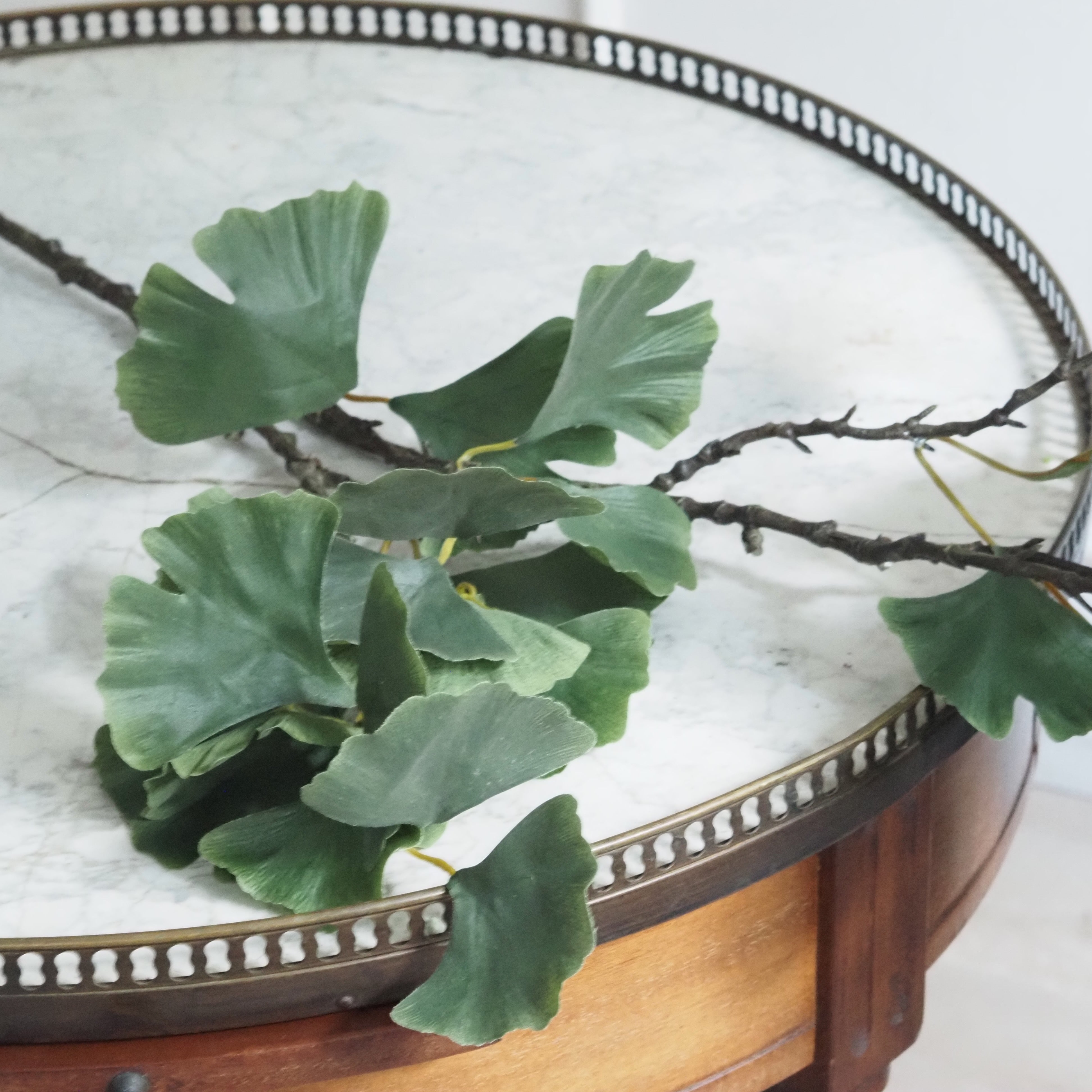 Ginkgo Zweig groß · 108 cm · botanisch inspiriertes Dekorobjekt