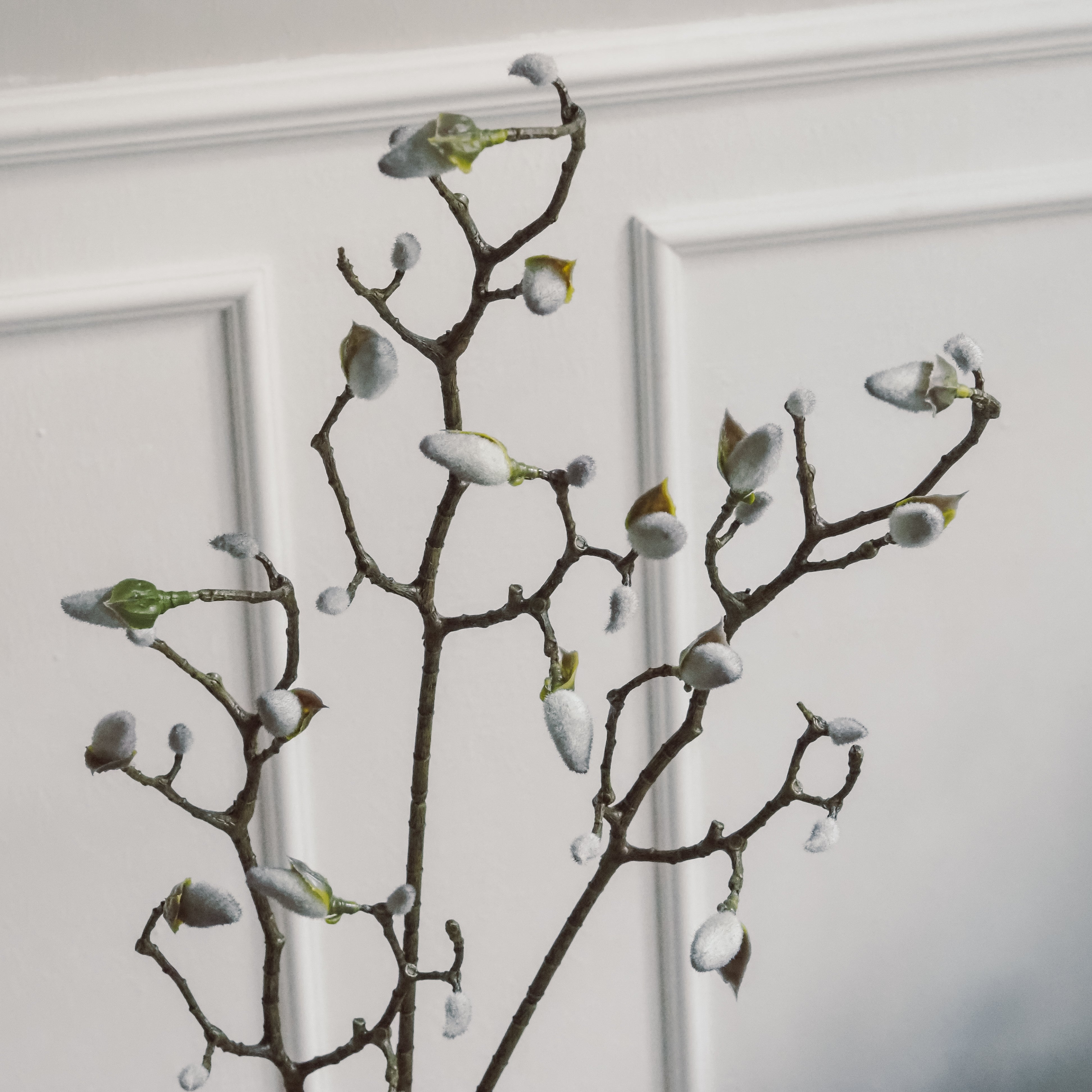Dekozweig Magnolie · naturinspirierte Form / florales Objekt
