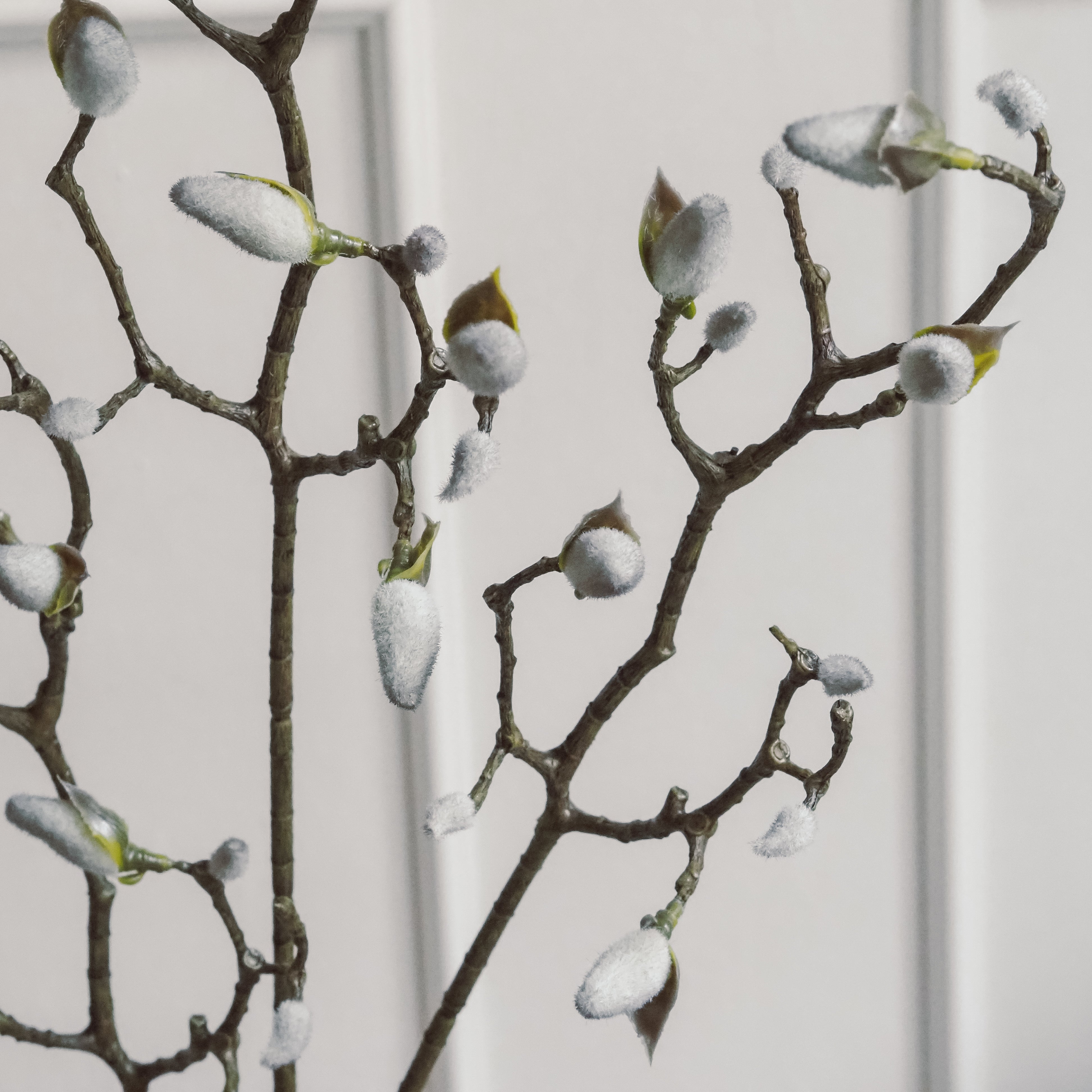 Dekozweig Magnolie · naturinspirierte Form / florales Objekt