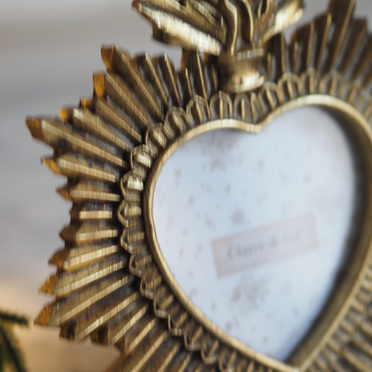 Fotorahmen Herzform · Sacré-Cœur-Motiv im Strahlenkranz