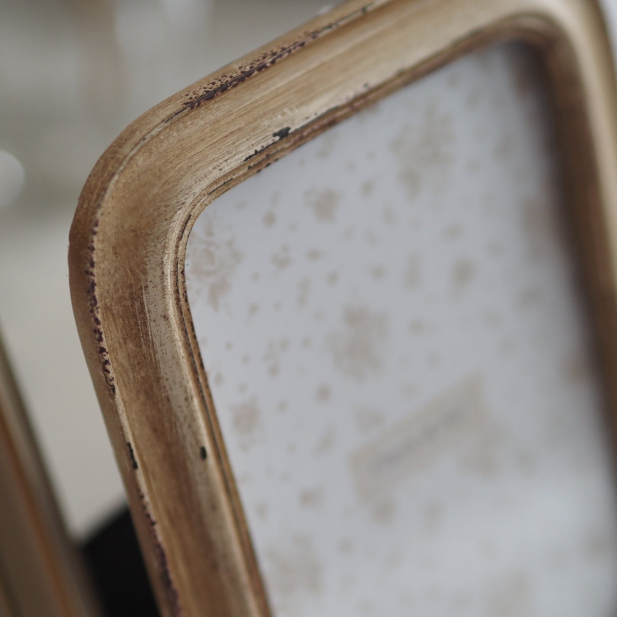 Fotorahmen 10x15 · Creme Antik-Optik im Landhausstil