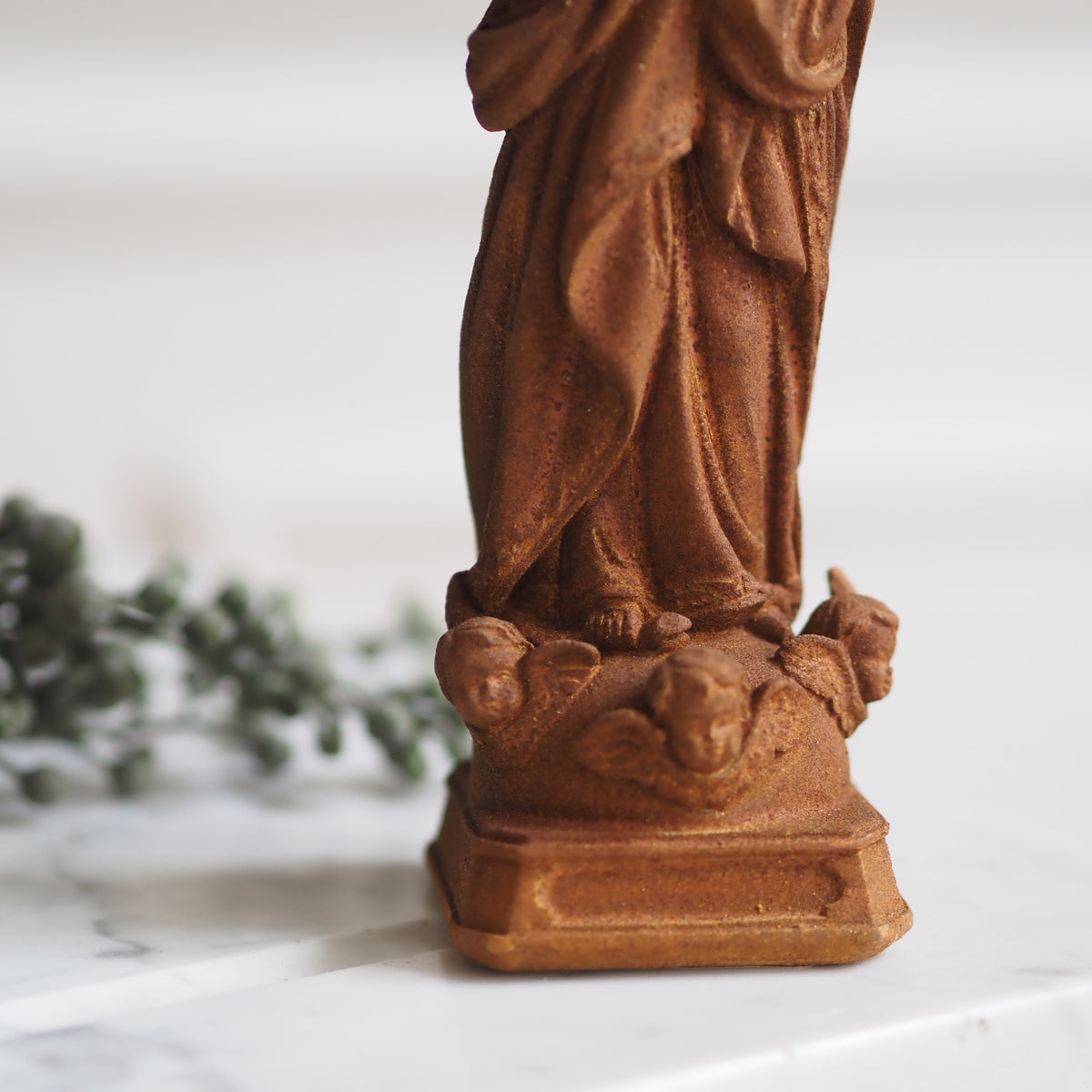 Madonnenfigur · Gekrönte Muttergottes nach barocker Vorlage