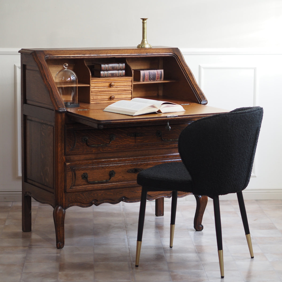 Sekretär Louis XV Stil aus Eiche, Frankreich ca. 1950–1970