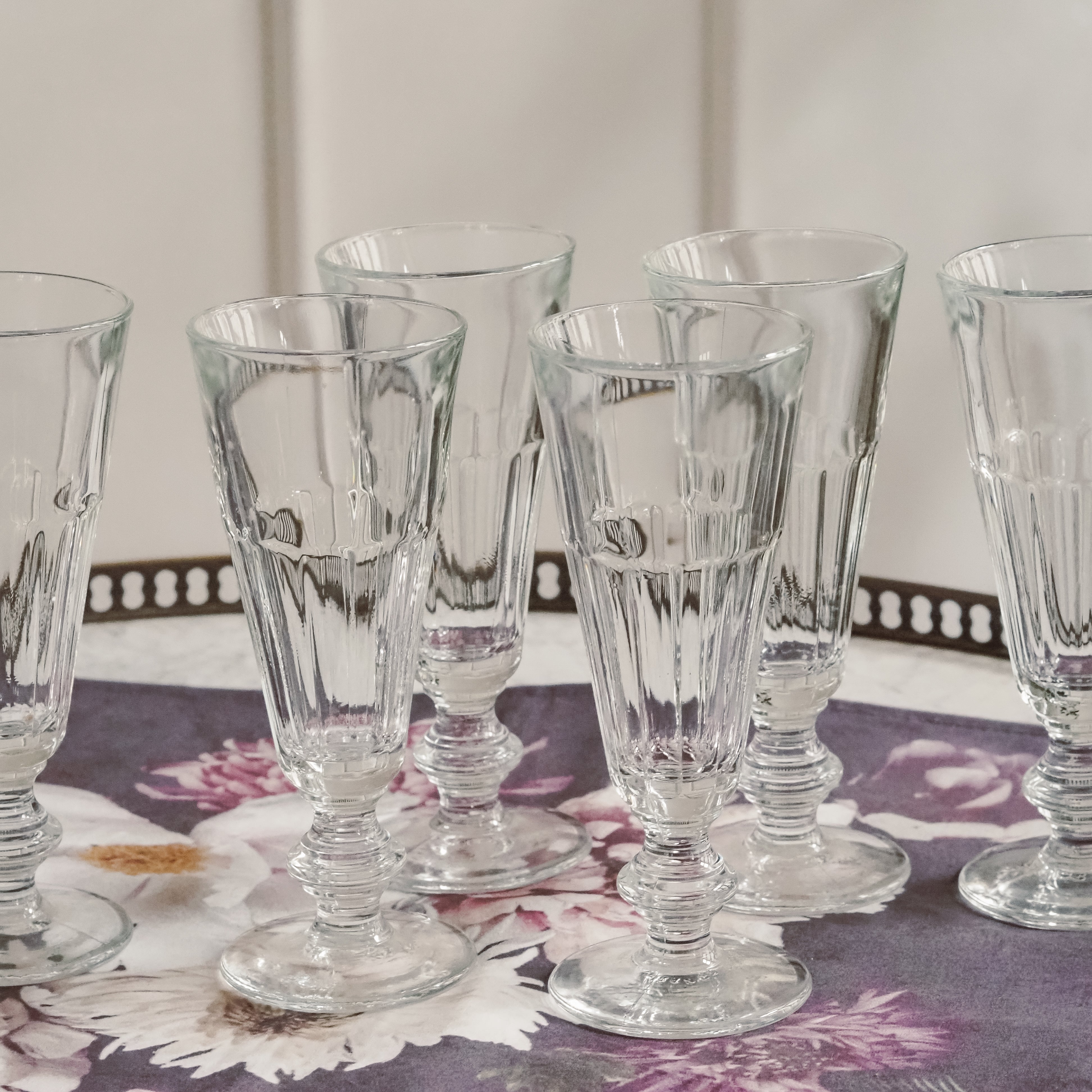 Gläser auf Fuß · 6er Set Trinkgläser