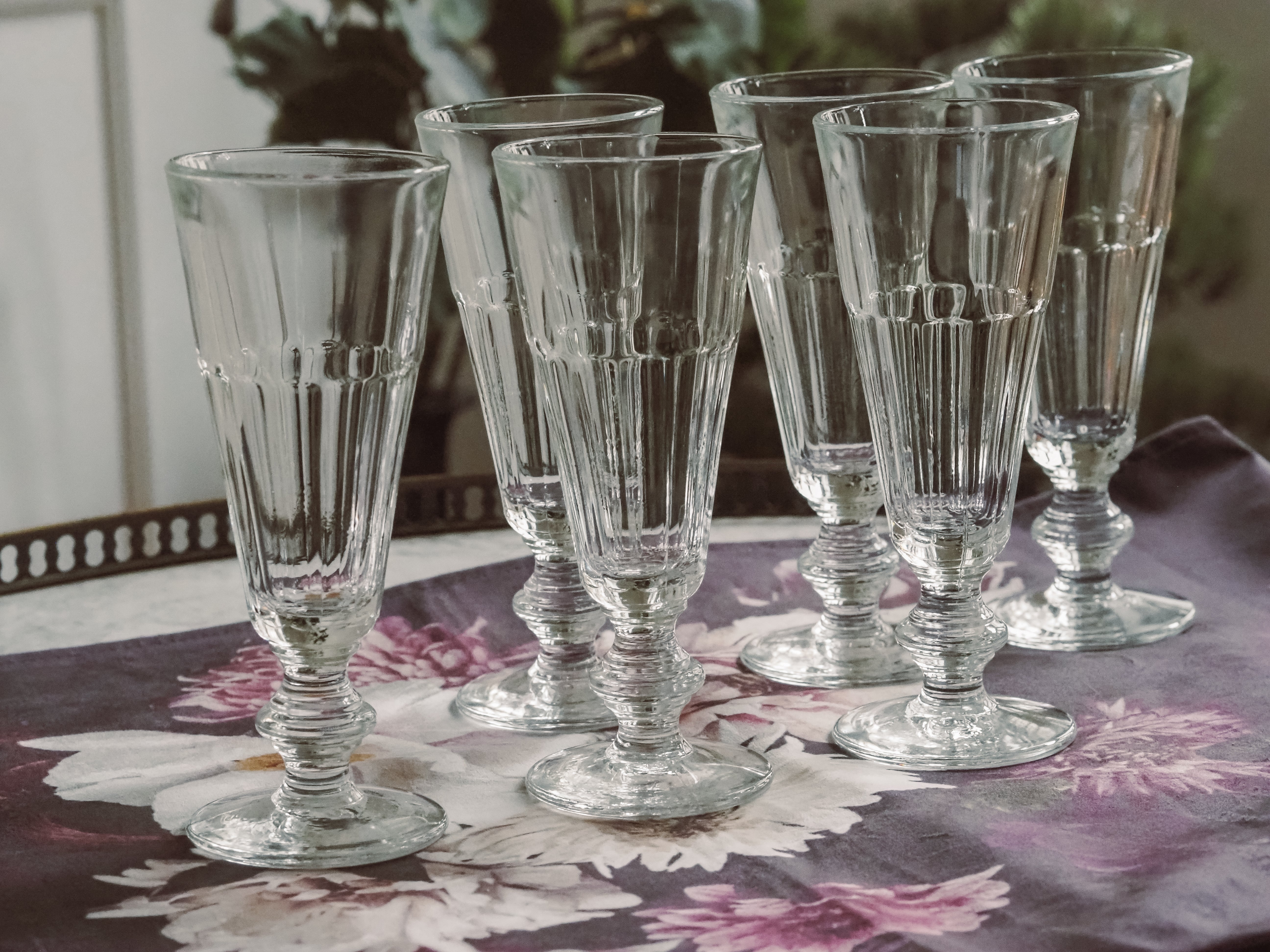 Gläser auf Fuß · 6er Set Trinkgläser