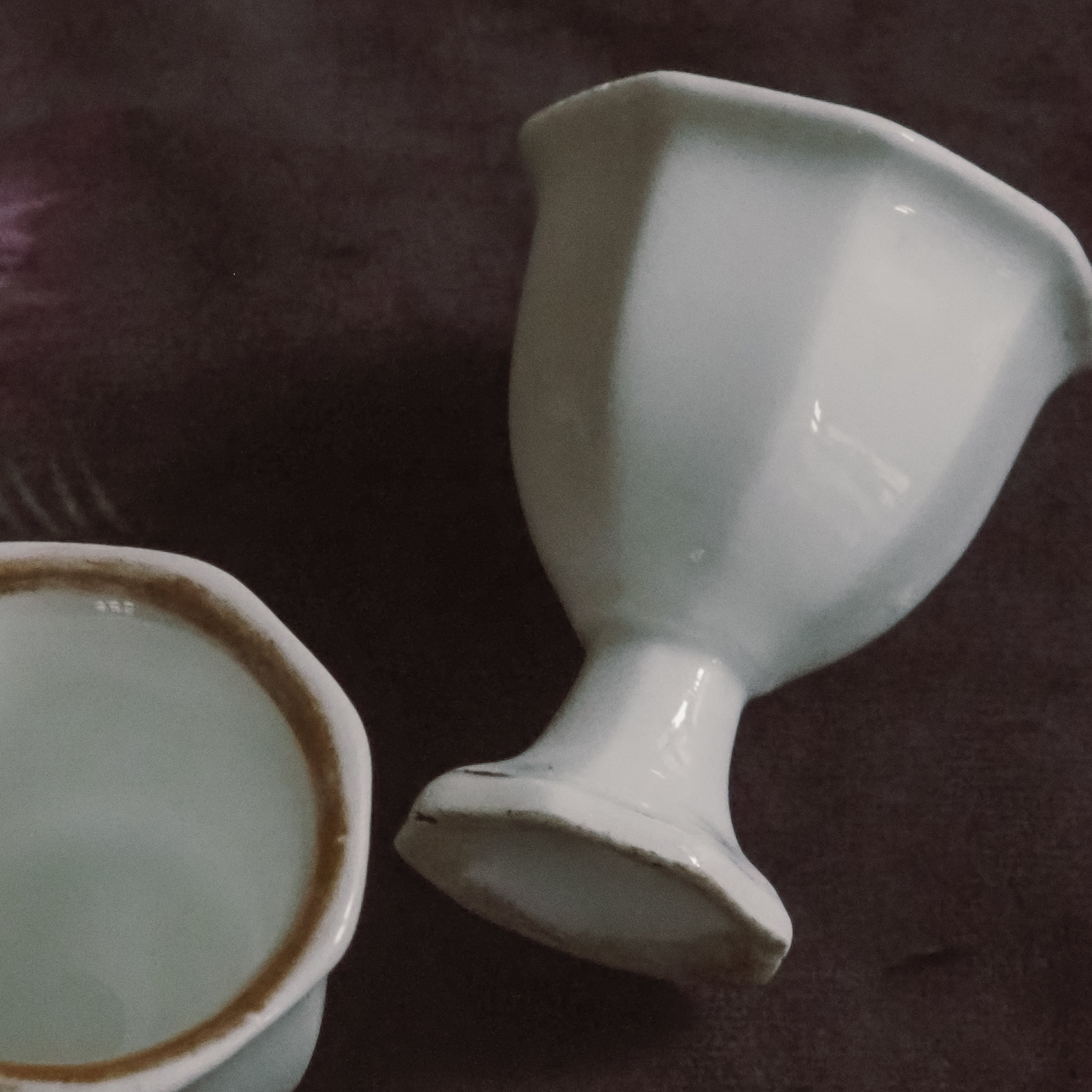Eierbecher 2er Set · Vintage / Porzellan mit Goldrand