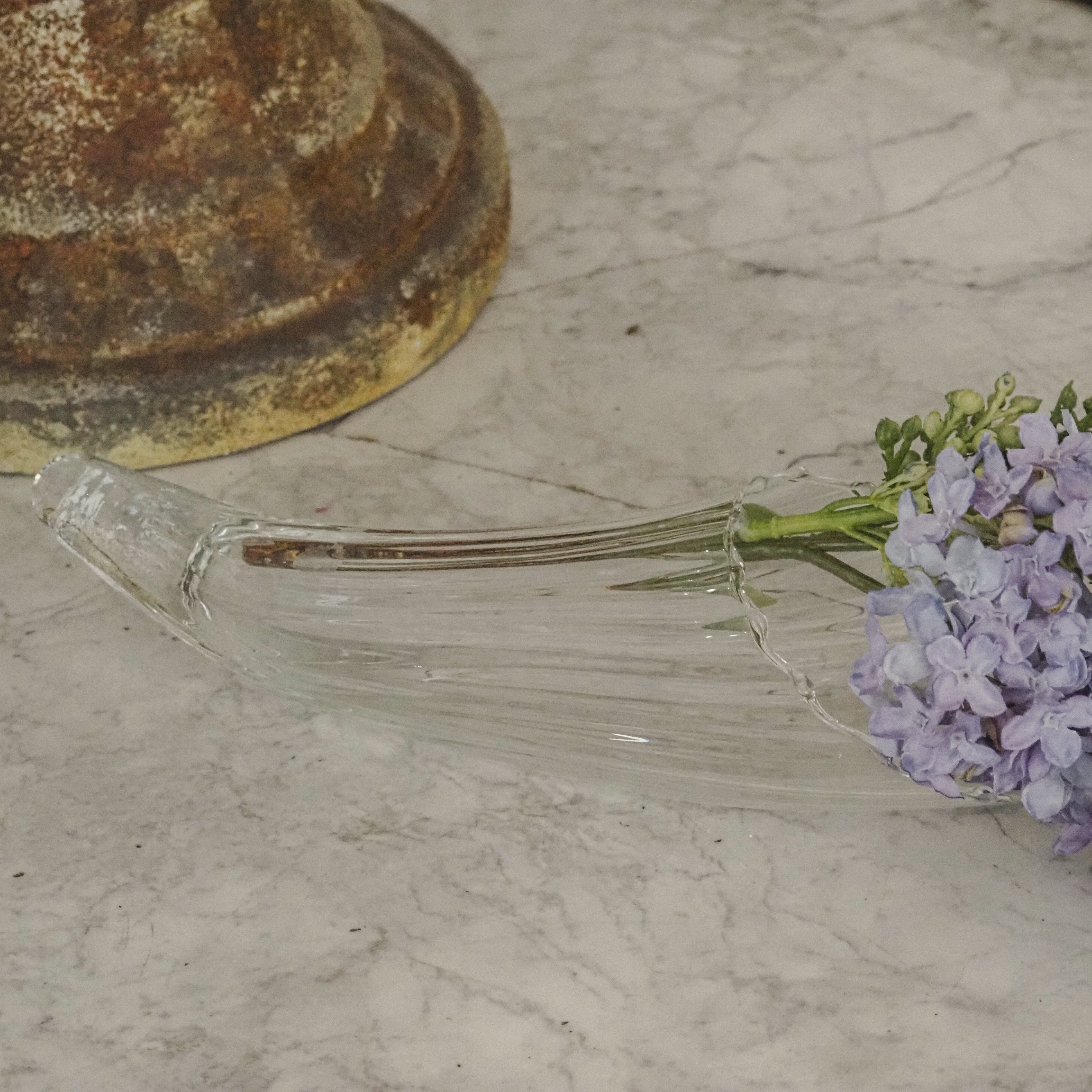 Füllhorn-Schale Glas · Liegende Muschelschale mit gewelltem Rand · Vintage