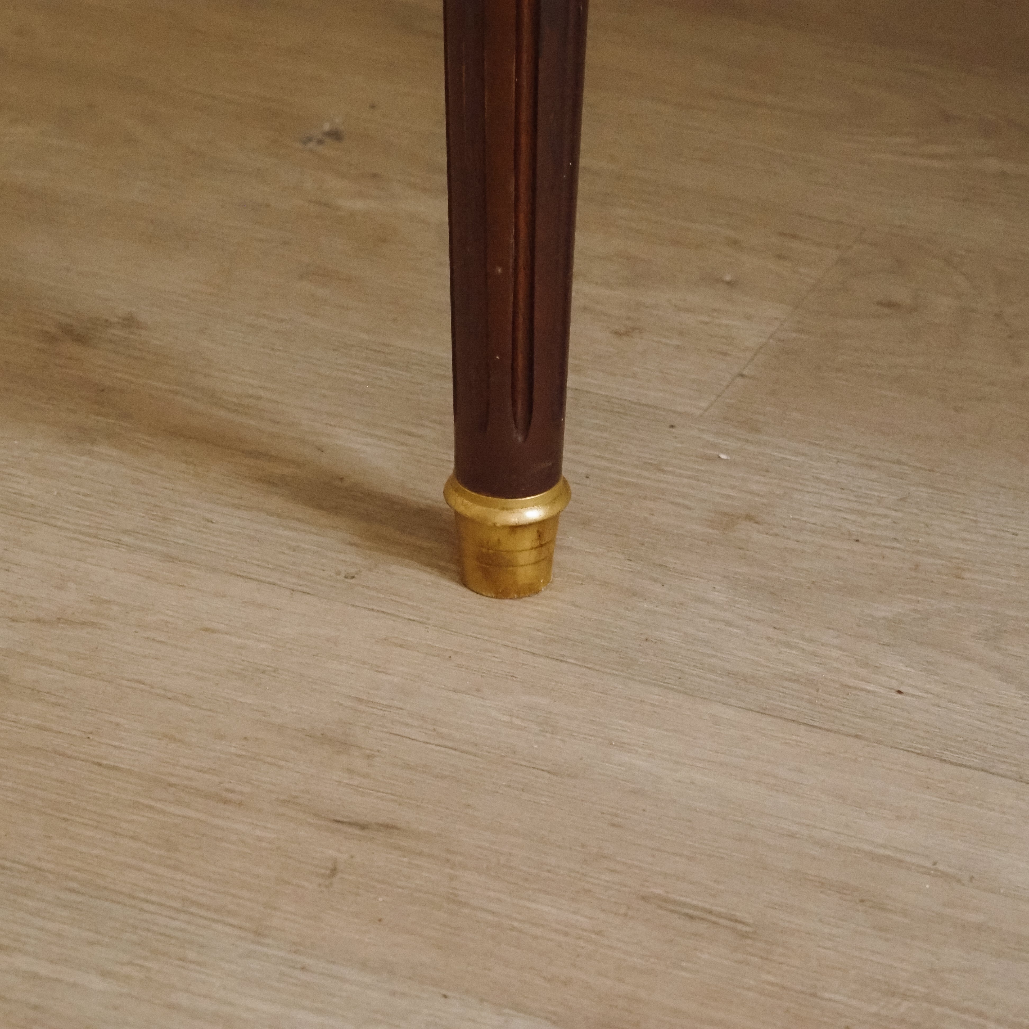 Schreibtisch Louis XVI Stil Mahagoni Lederauflage ausziehbar Bureau