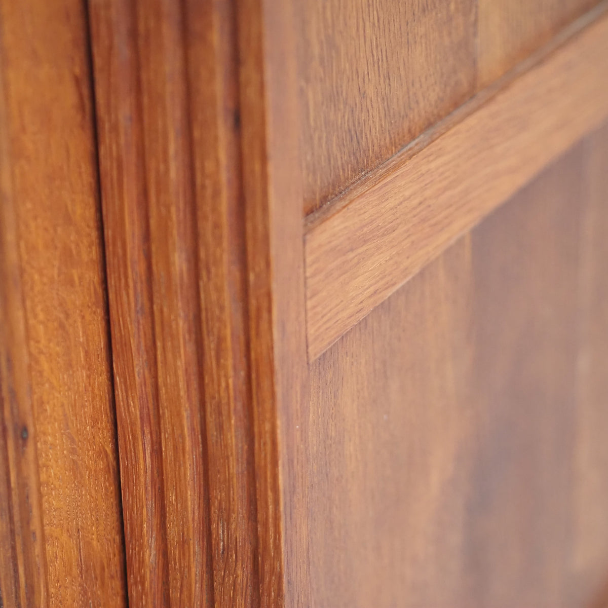 Kleiderschrank Louis-XVI-Stil mit Spiegeltür, Eiche, um 1900