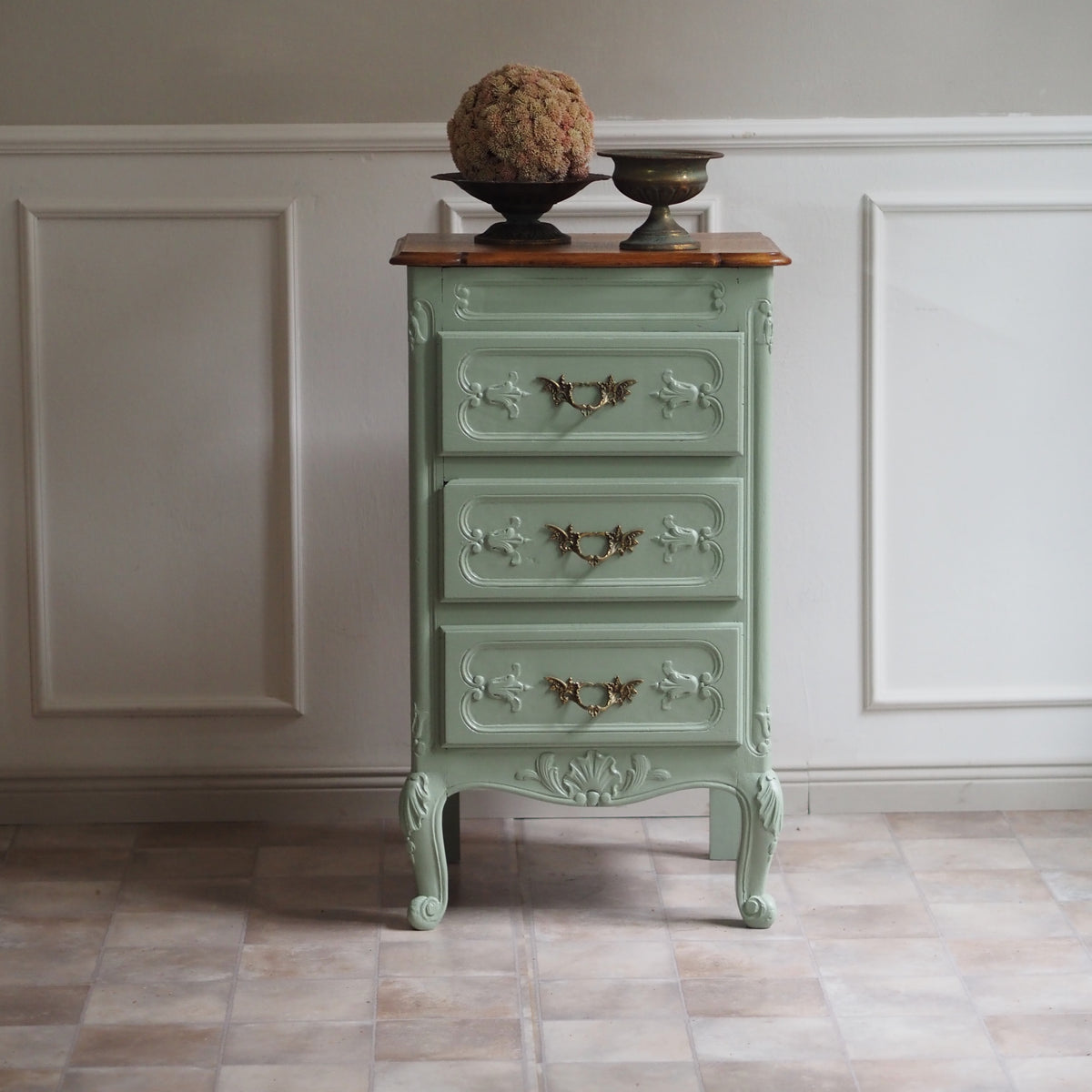 Schmale Louis-XV-Stil Kommode, ca. 1950–1970