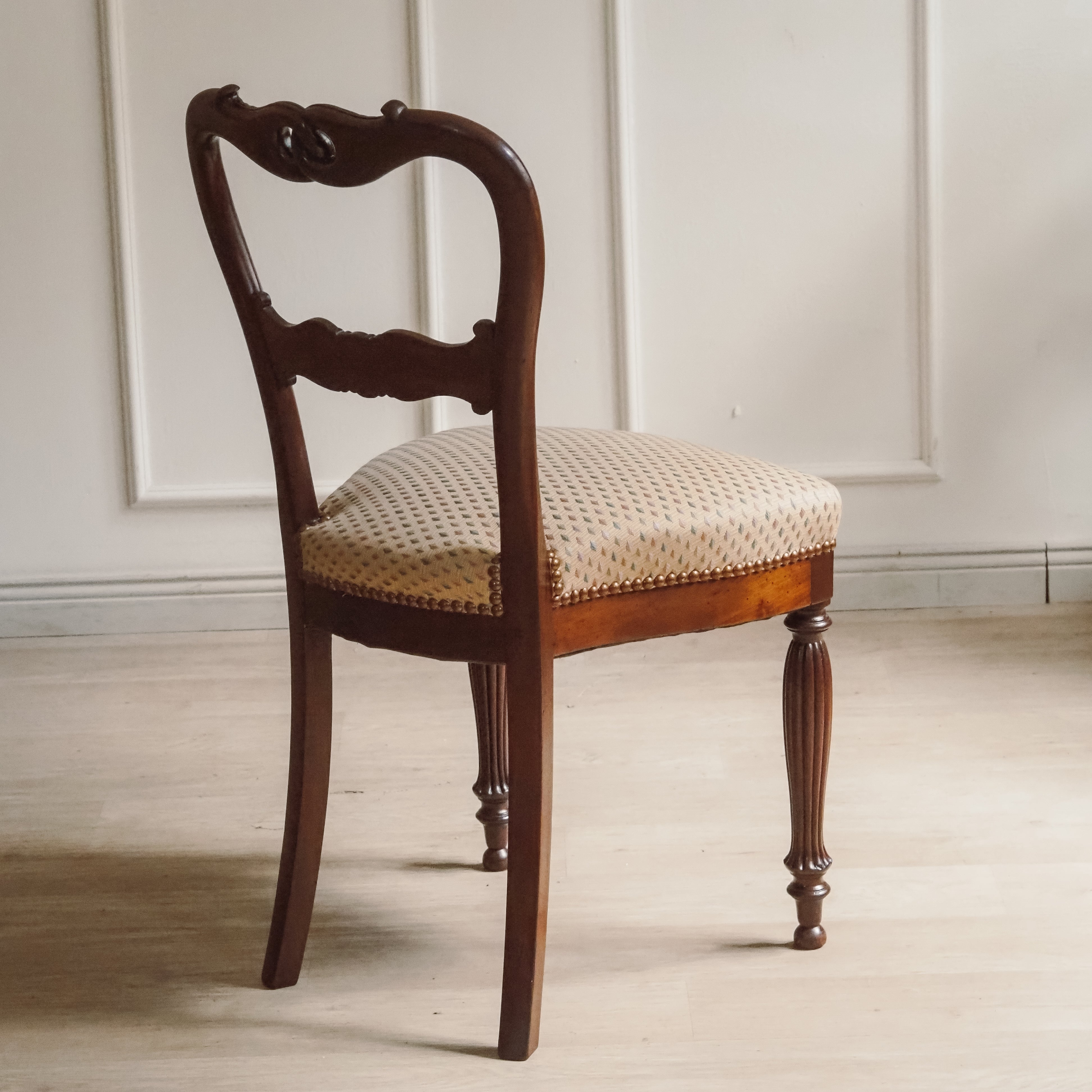 Biedermeier Stuhl Mahagoni um 1850 Ballonlehne
