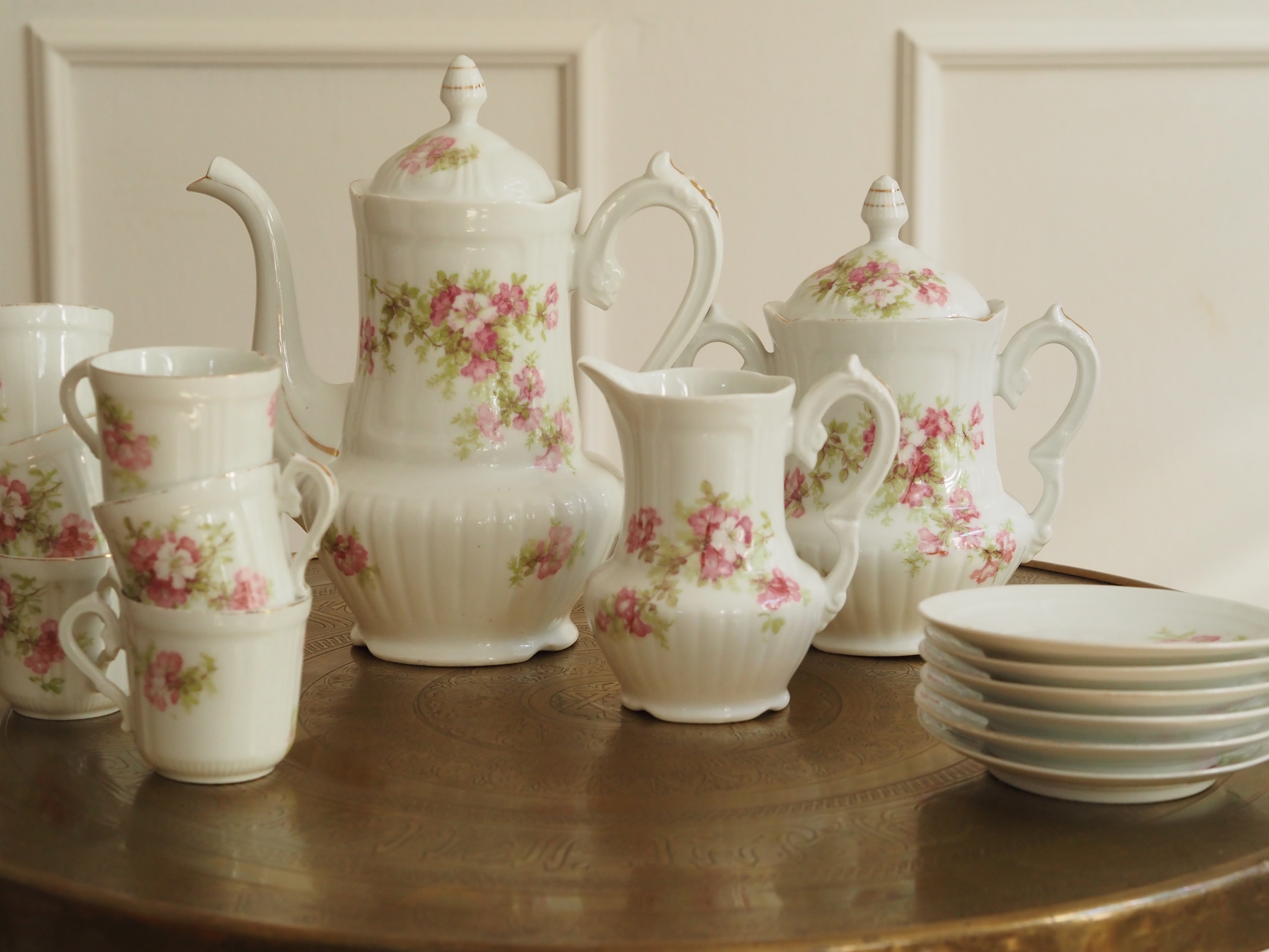 Kaffeeservice Porzellan 15-teilig · Blumendekor um 1900