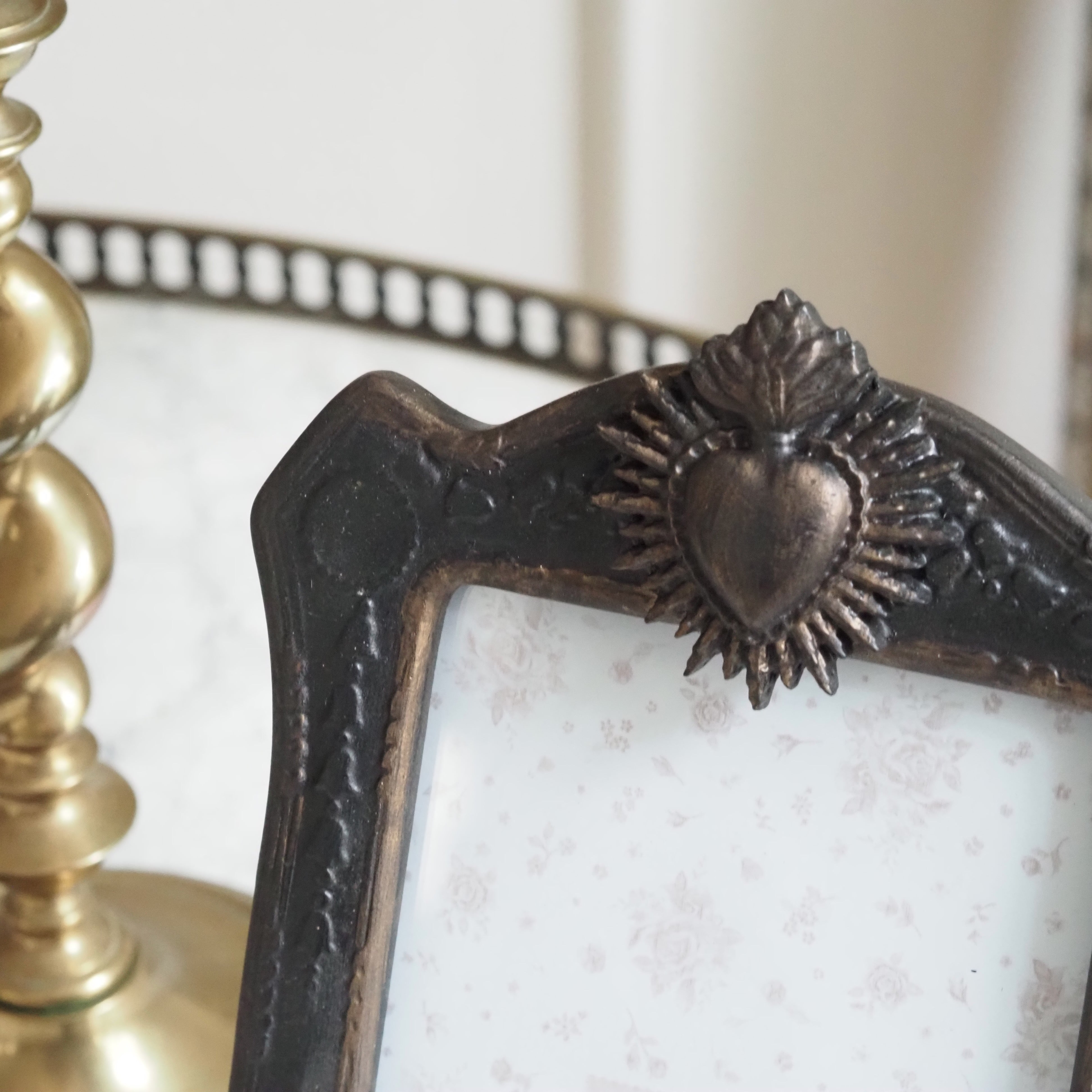 Bilderrahmen · historisierendes Barockmotiv · Herzornament
