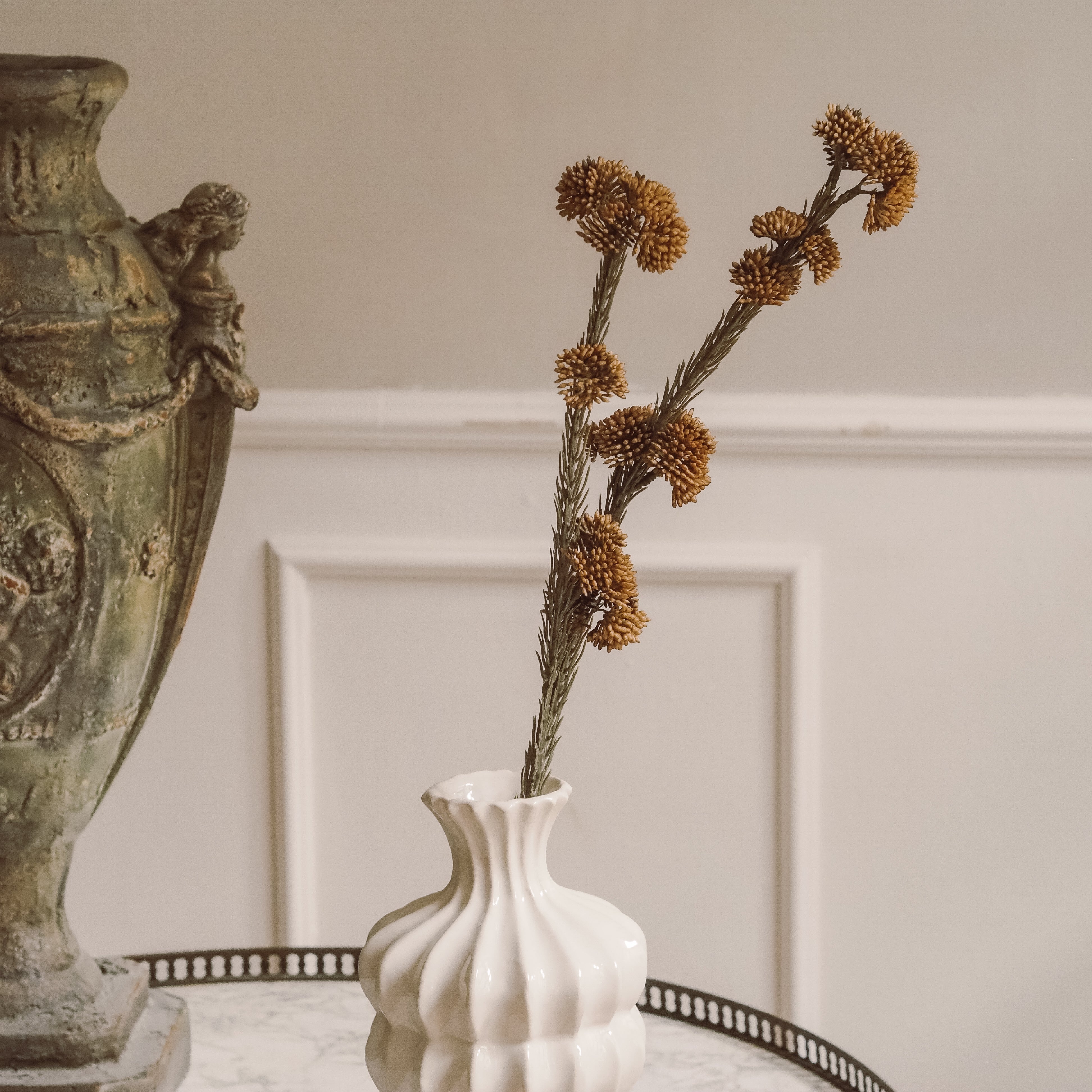 Deko-Zweig Goldbraun · Kugelblüten im Brunia-Stil · 60 cm
