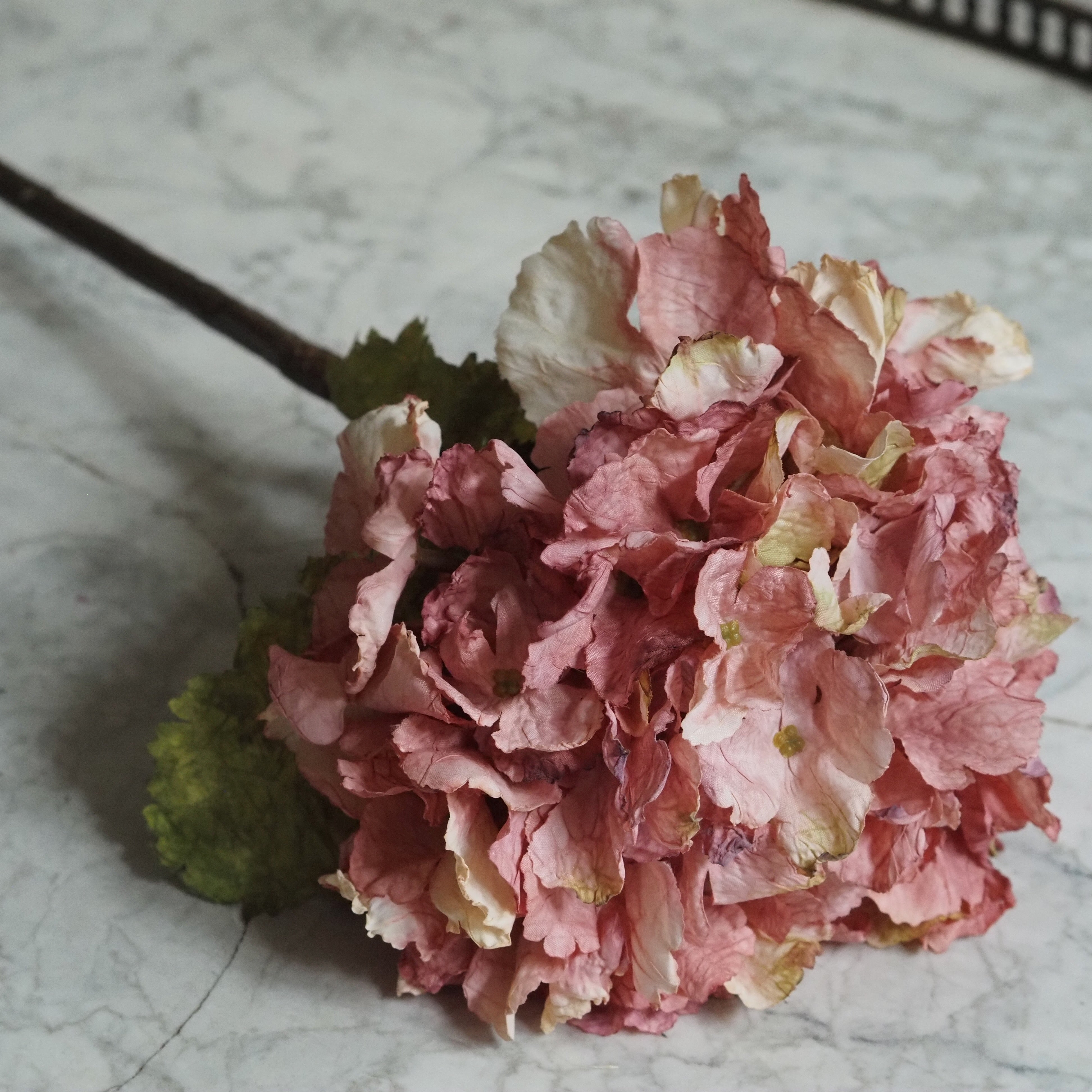 Hortensienzweig [LILA / ROSA] · Textilblüte im Trockenblumen-Charakter